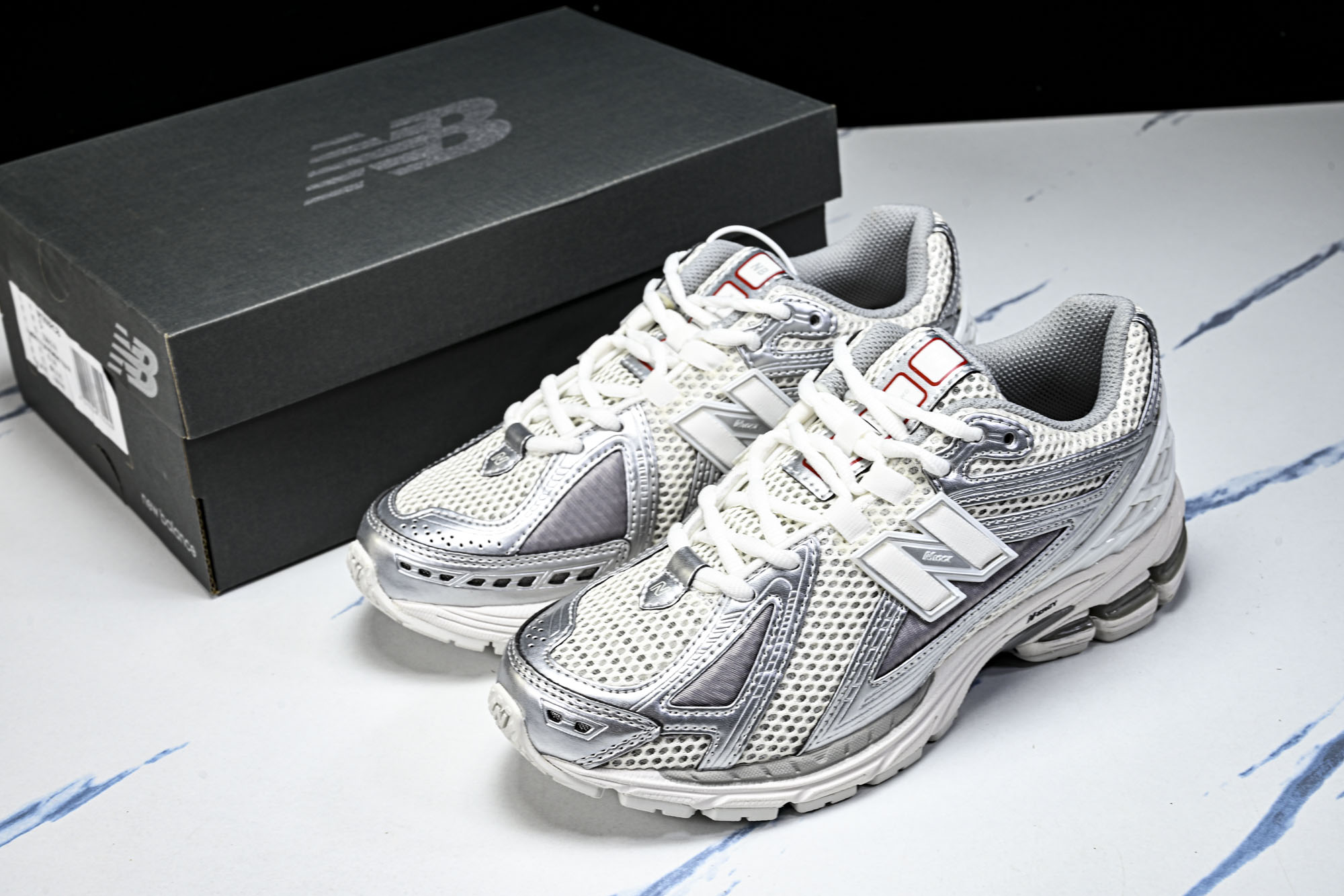 New Balance 1906系列复古老爹风休闲运动慢跑鞋M1906RCB #YZ010#鞋款灵感源自