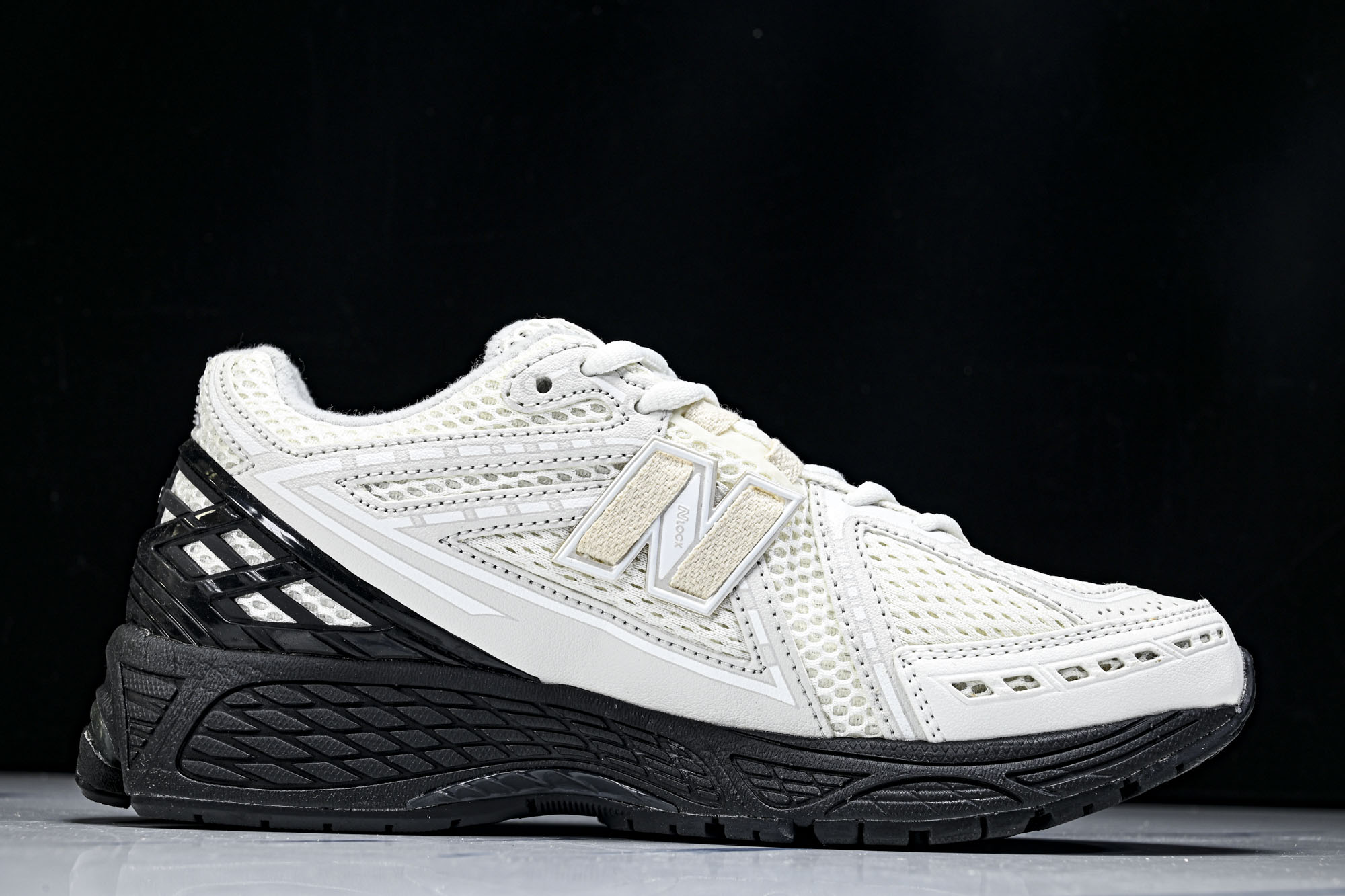 New Balance 1906系列复古老爹风休闲运动慢跑鞋M1906RCO #YZ010#鞋款灵感源自