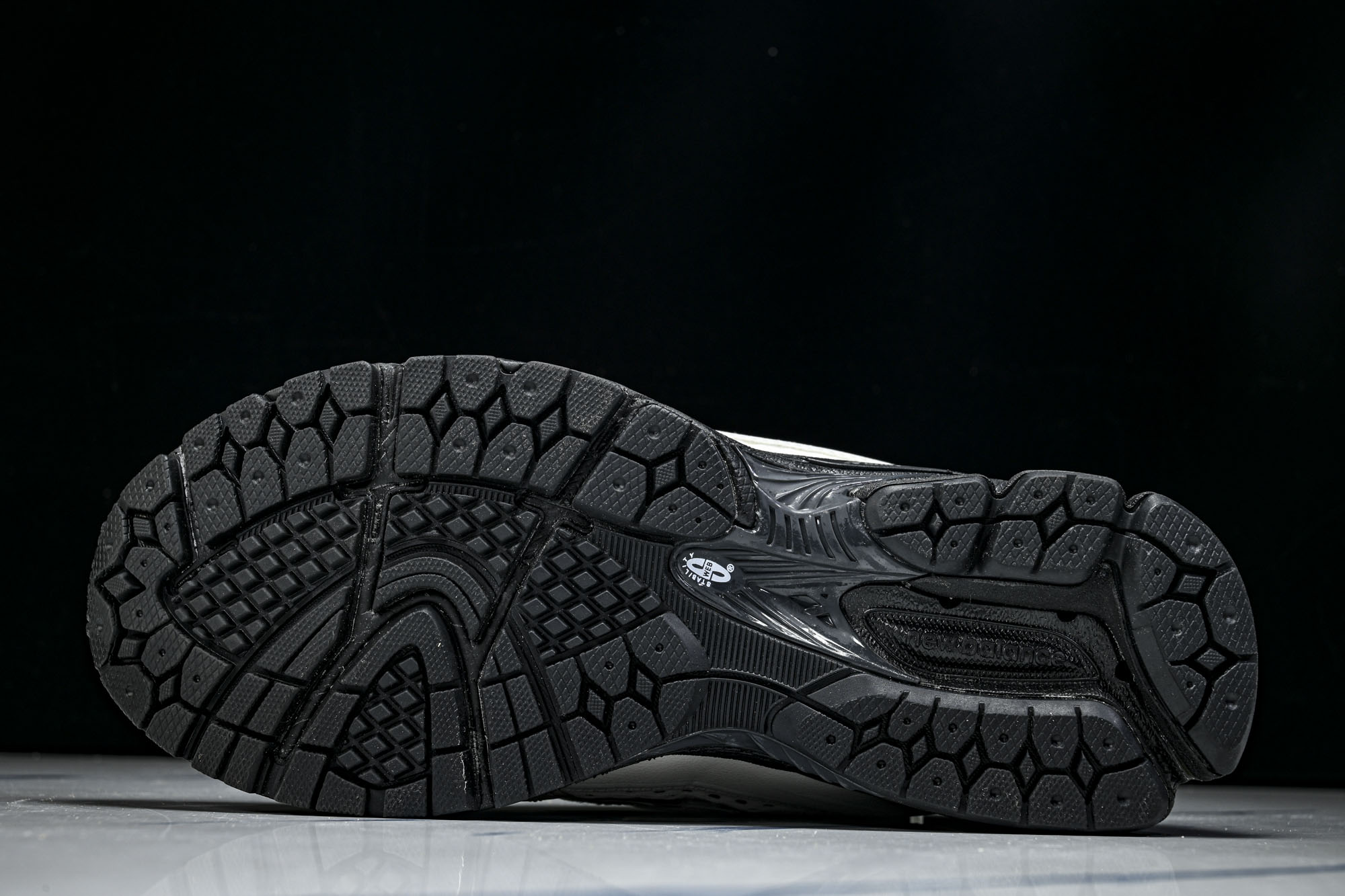 New Balance 1906系列复古老爹风休闲运动慢跑鞋M1906RCO #YZ010#鞋款灵感源自
