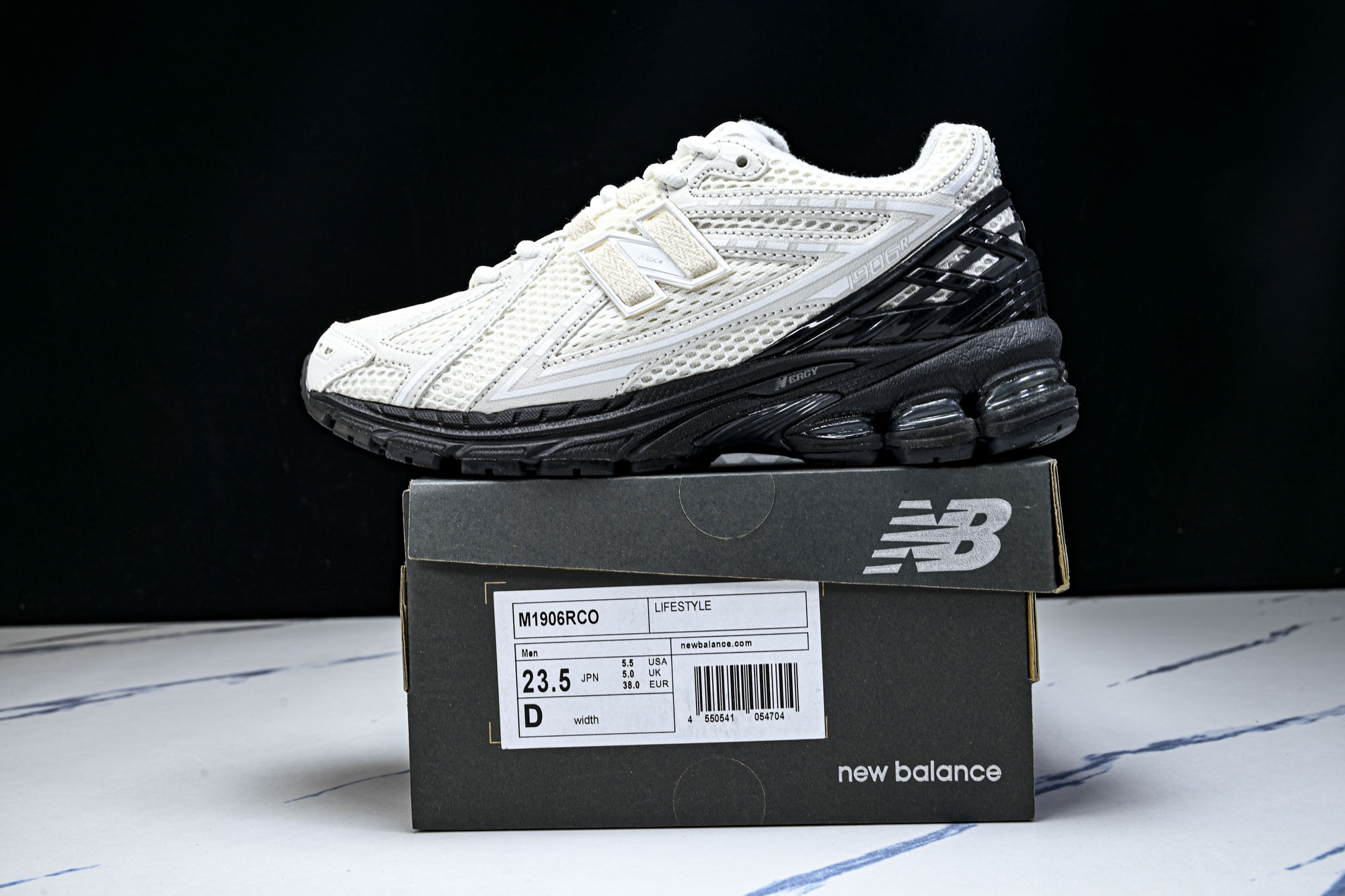 New Balance 1906系列复古老爹风休闲运动慢跑鞋M1906RCO #YZ010#鞋款灵感源自