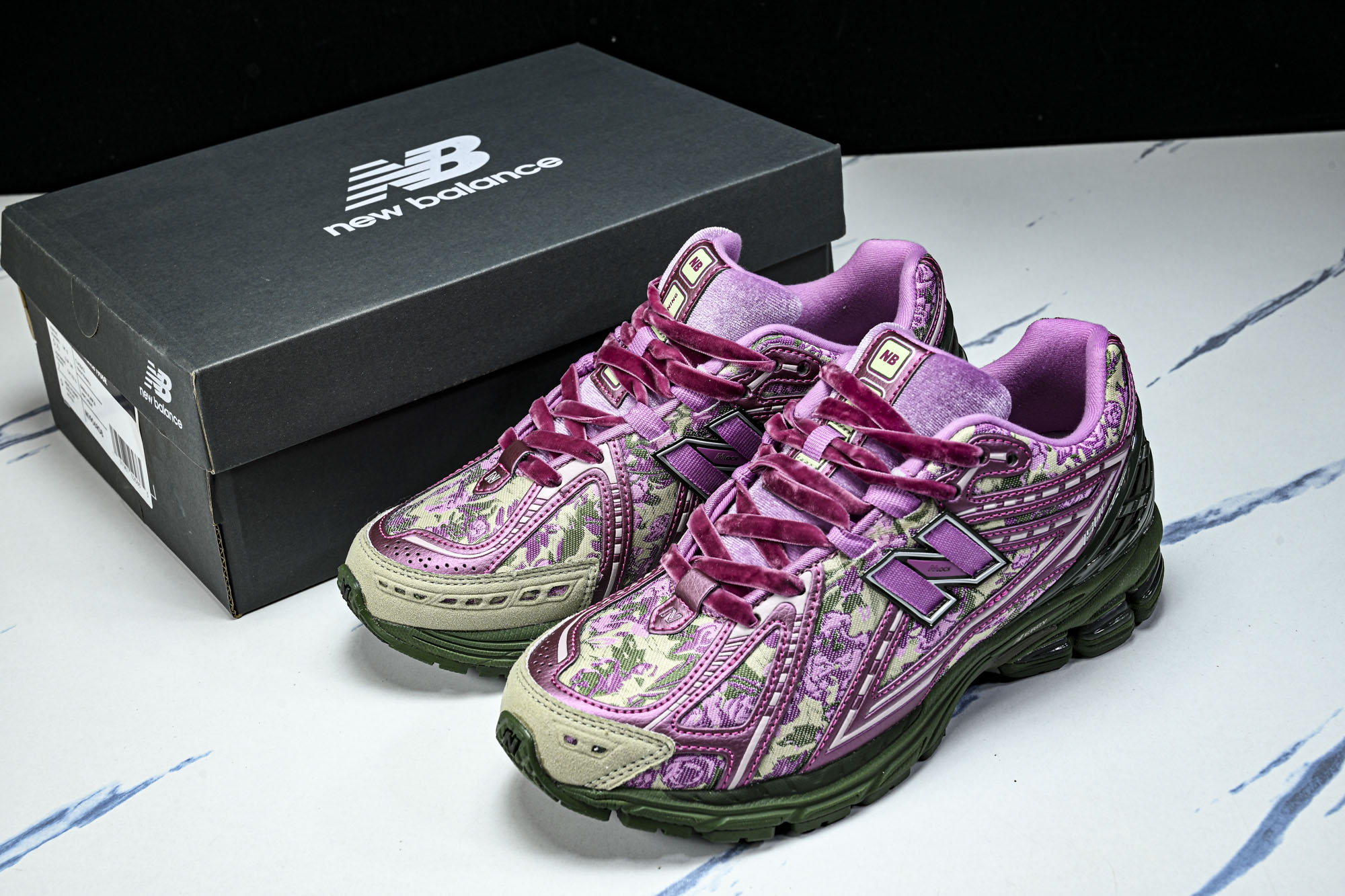 New Balance 1906系列复古老爹风休闲运动慢跑鞋M1906RDB #YZ010#鞋款灵感源自