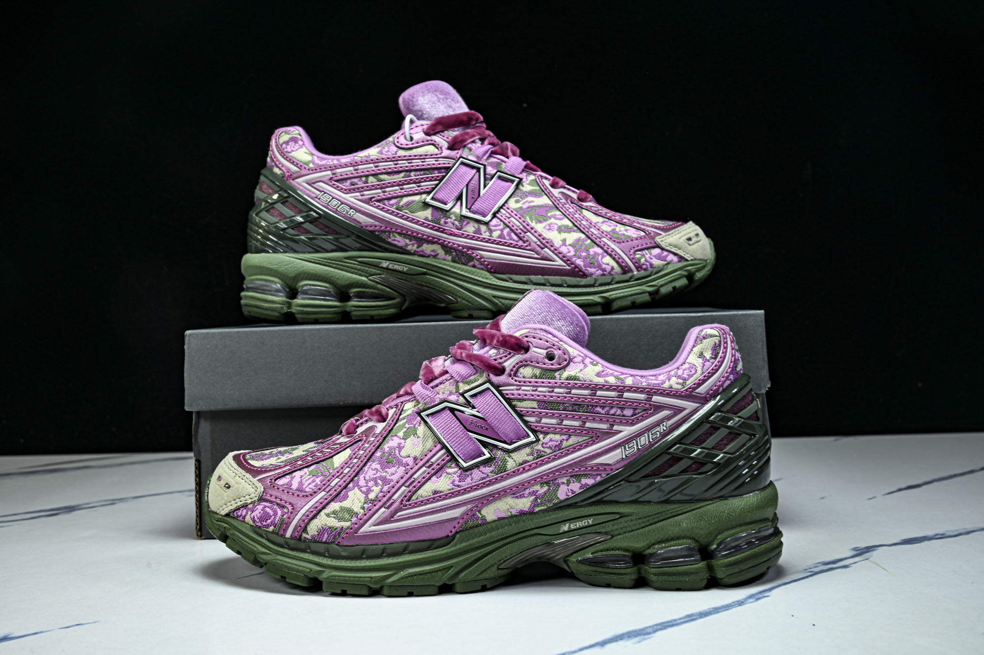 New Balance 1906系列复古老爹风休闲运动慢跑鞋M1906RDB #YZ010#鞋款灵感源自