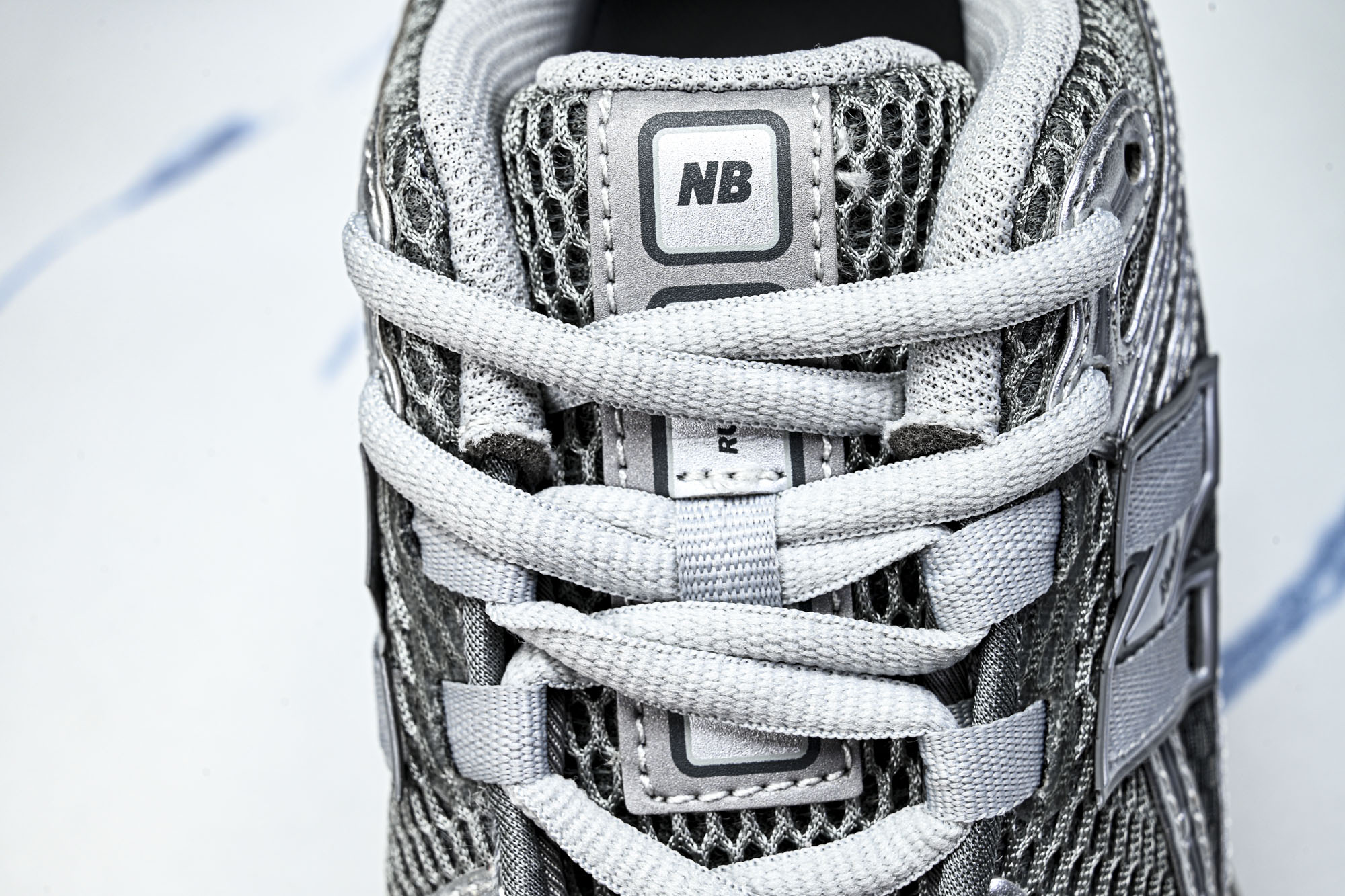 New Balance 1906系列复古老爹风休闲运动慢跑鞋M1906REH #YZ010#鞋款灵感源自
