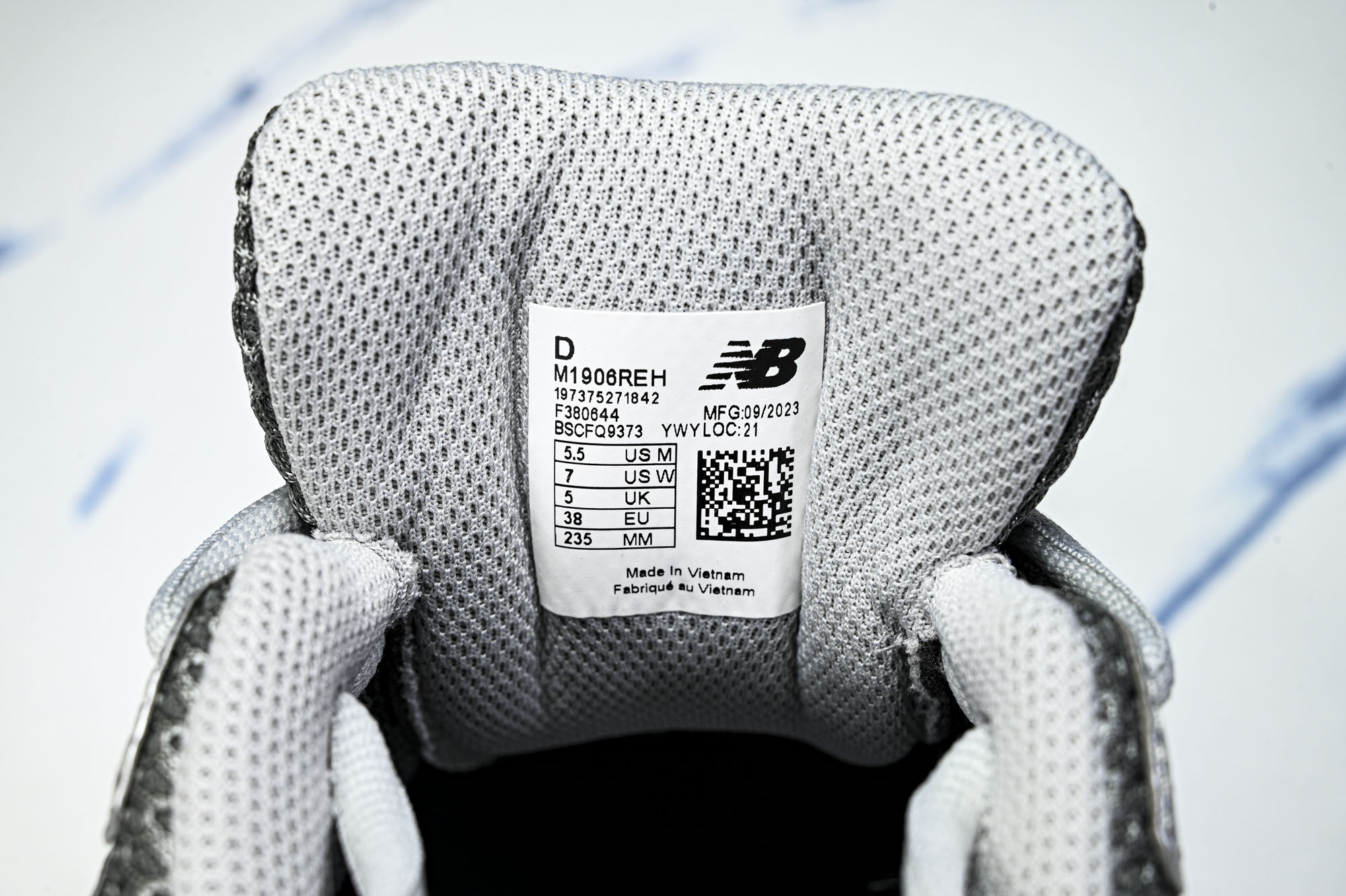 New Balance 1906系列复古老爹风休闲运动慢跑鞋M1906REH #YZ010#鞋款灵感源自
