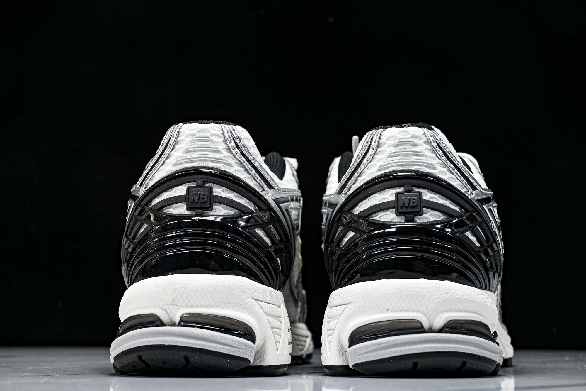New Balance 1906系列复古老爹风休闲运动慢跑鞋M1906RER #YZ010#鞋款灵感源自