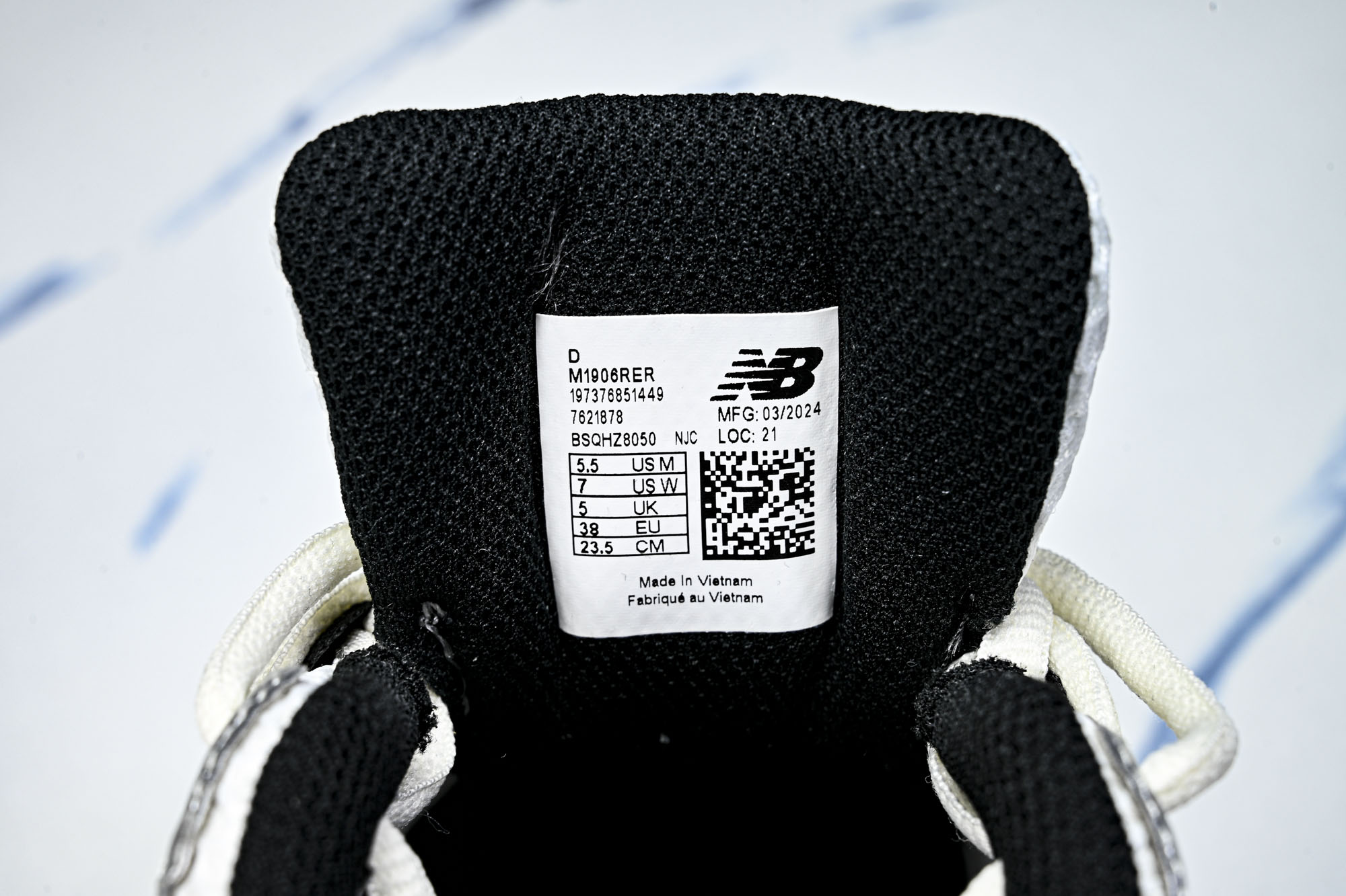 New Balance 1906系列复古老爹风休闲运动慢跑鞋M1906RER #YZ010#鞋款灵感源自