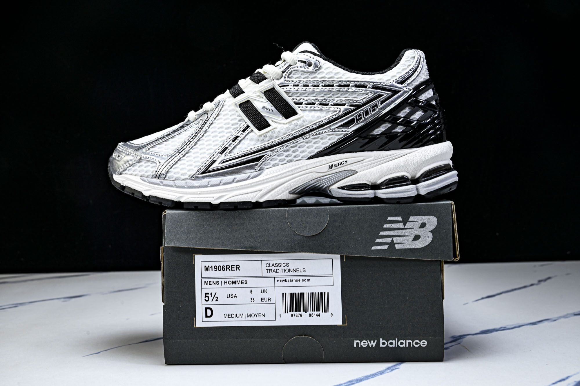 New Balance 1906系列复古老爹风休闲运动慢跑鞋M1906RER #YZ010#鞋款灵感源自