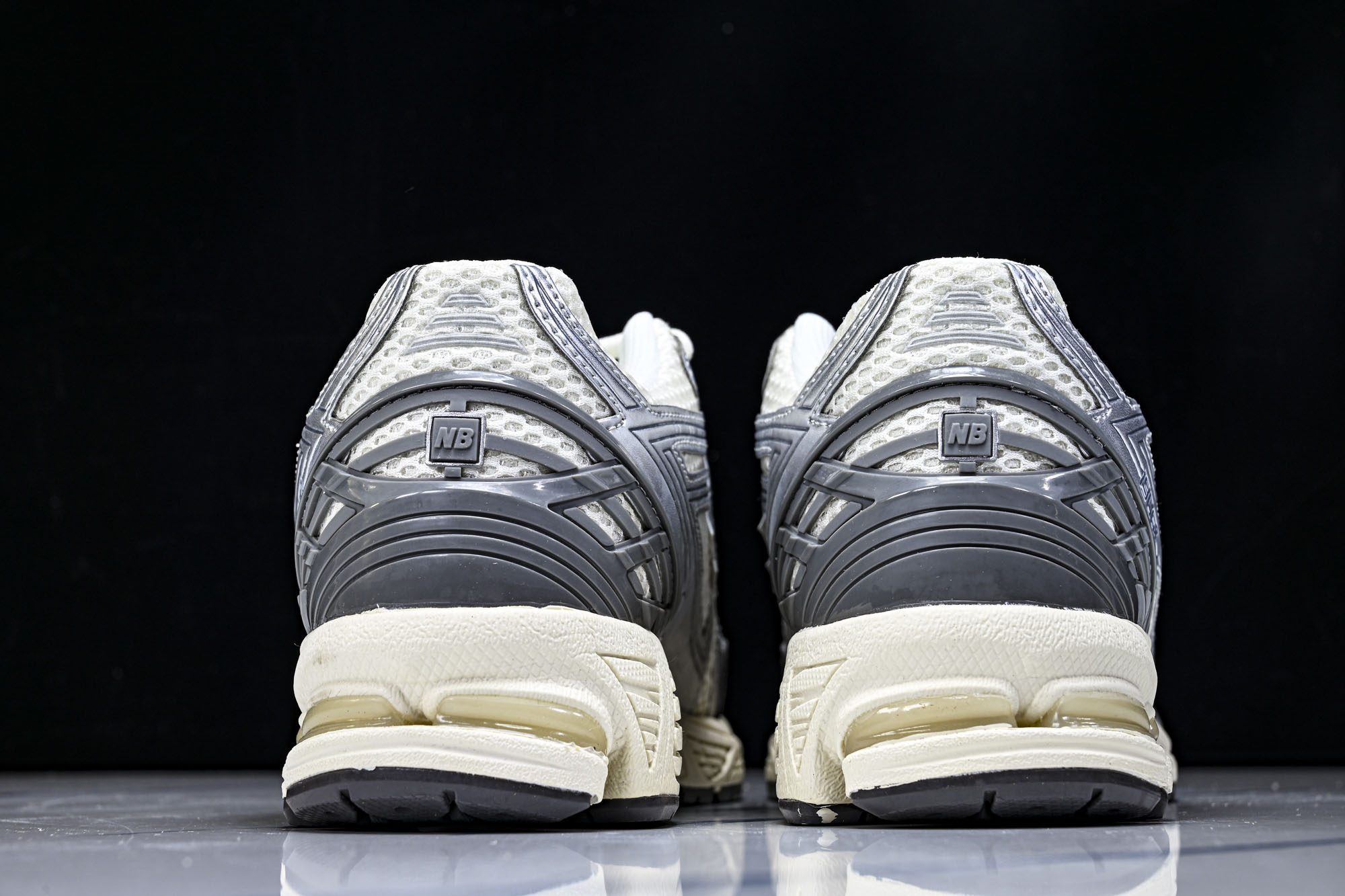 New Balance 1906系列复古老爹风休闲运动慢跑鞋M1906RFS #YZ010#鞋款灵感源自
