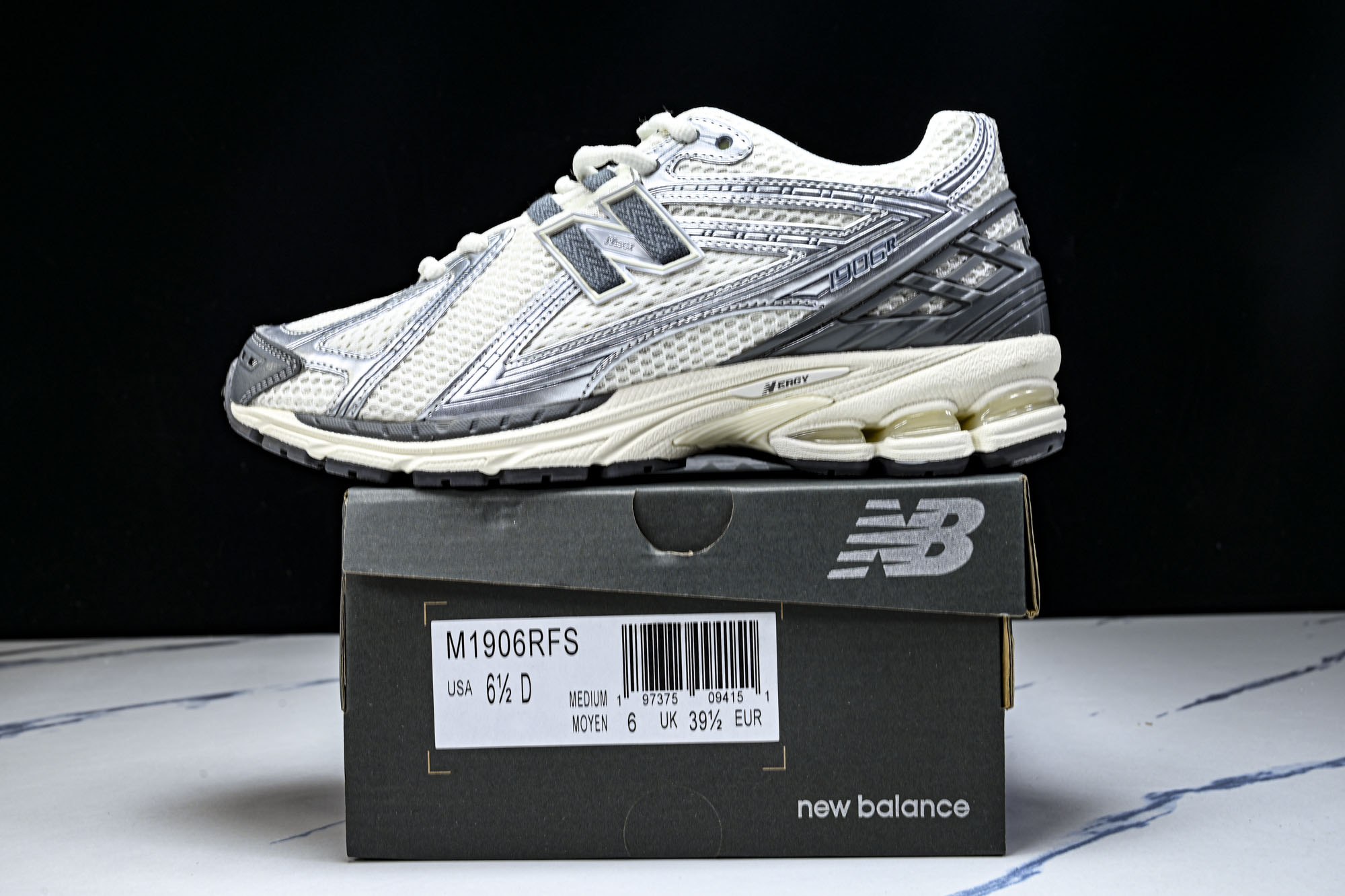 New Balance 1906系列复古老爹风休闲运动慢跑鞋M1906RFS #YZ010#鞋款灵感源自