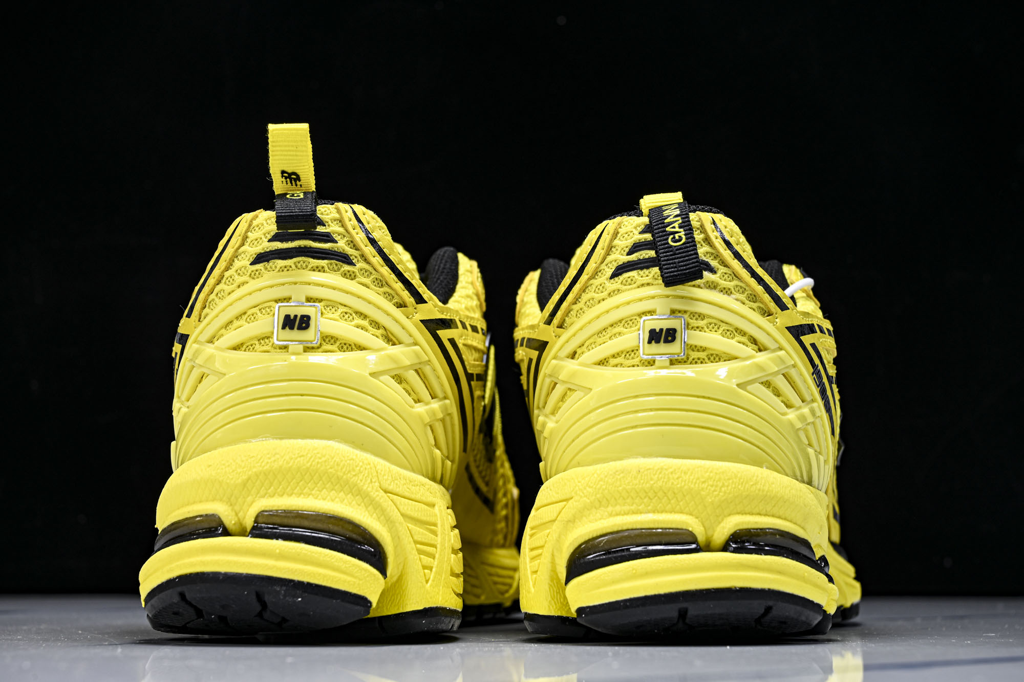 New Balance 1906系列复古老爹风休闲运动慢跑鞋M1906RGA #YZ010#鞋款灵感源自