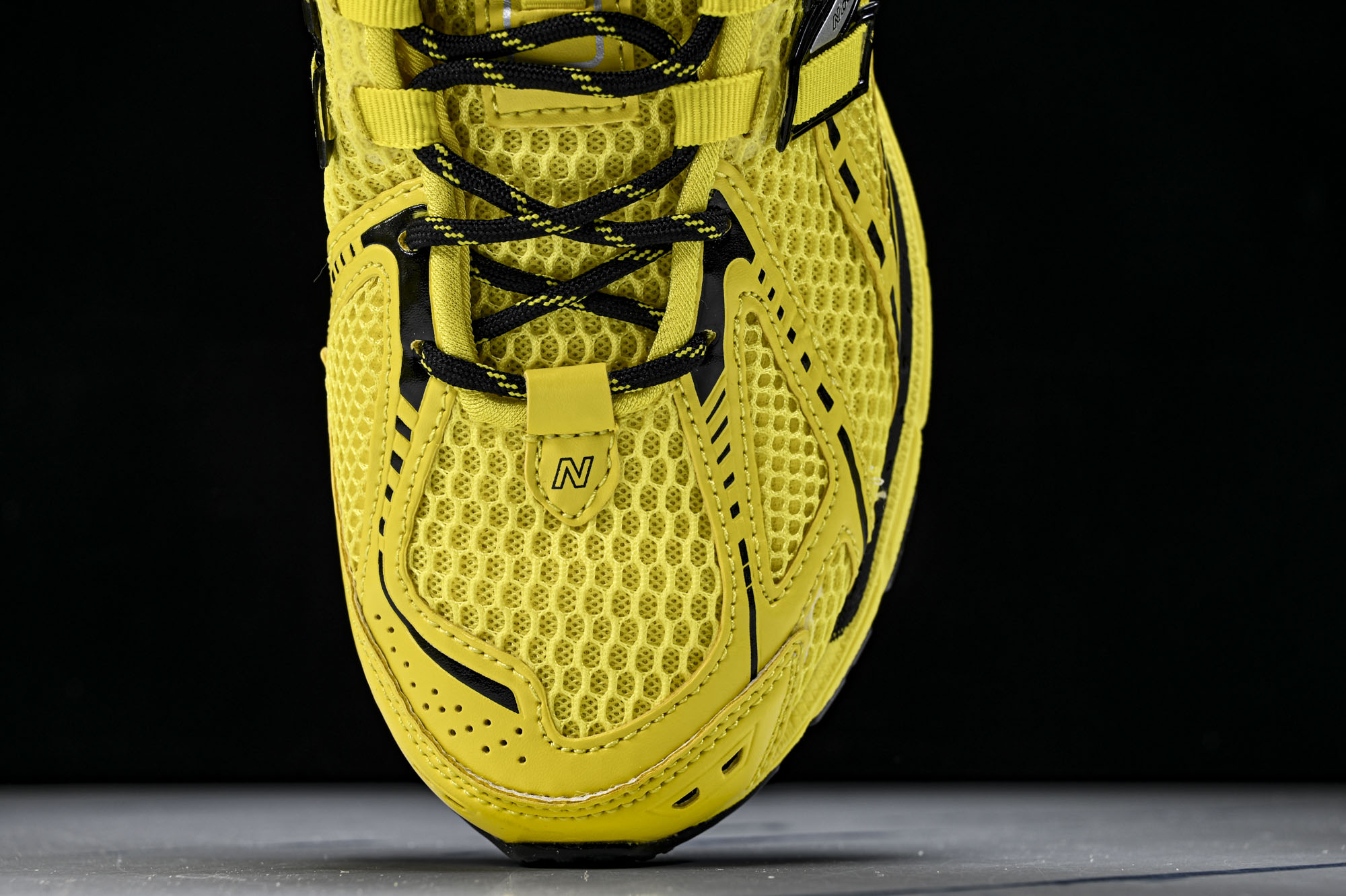 New Balance 1906系列复古老爹风休闲运动慢跑鞋M1906RGA #YZ010#鞋款灵感源自