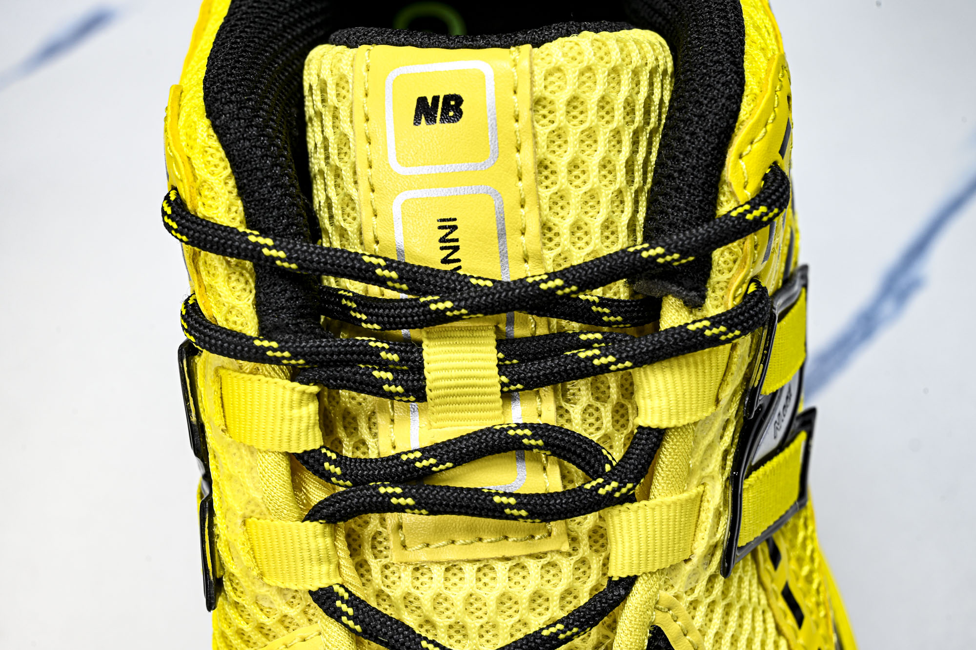 New Balance 1906系列复古老爹风休闲运动慢跑鞋M1906RGA #YZ010#鞋款灵感源自