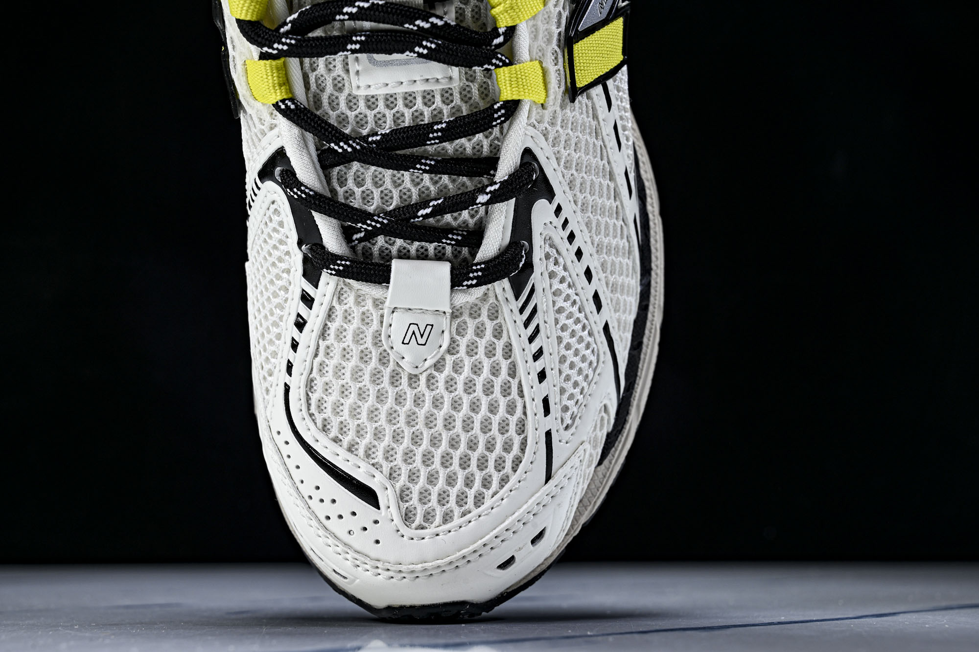 New Balance 1906系列复古老爹风休闲运动慢跑鞋M1906RGG #YZ010#鞋款灵感源自