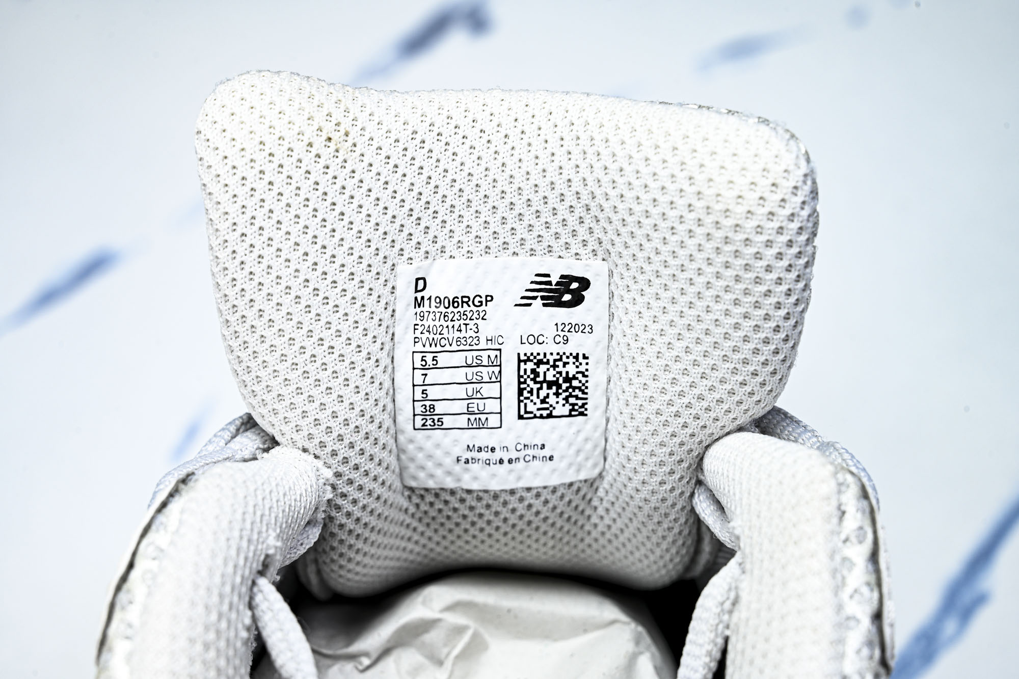 New Balance 1906系列复古老爹风休闲运动慢跑鞋M1906RGP #YZ010#鞋款灵感源自