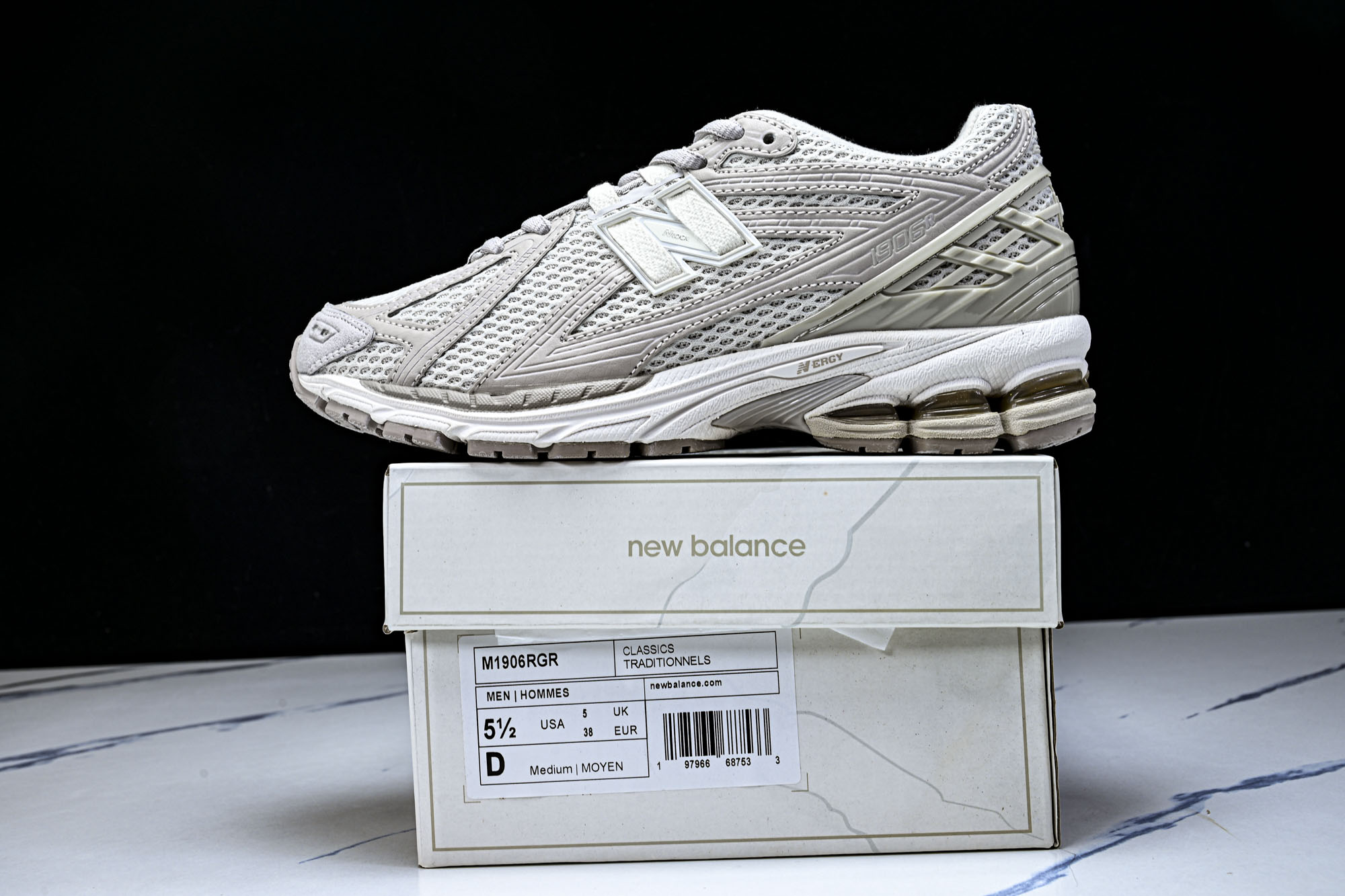 New Balance 1906系列复古老爹风休闲运动慢跑鞋M1906RGR #YZ010#鞋款灵感源自