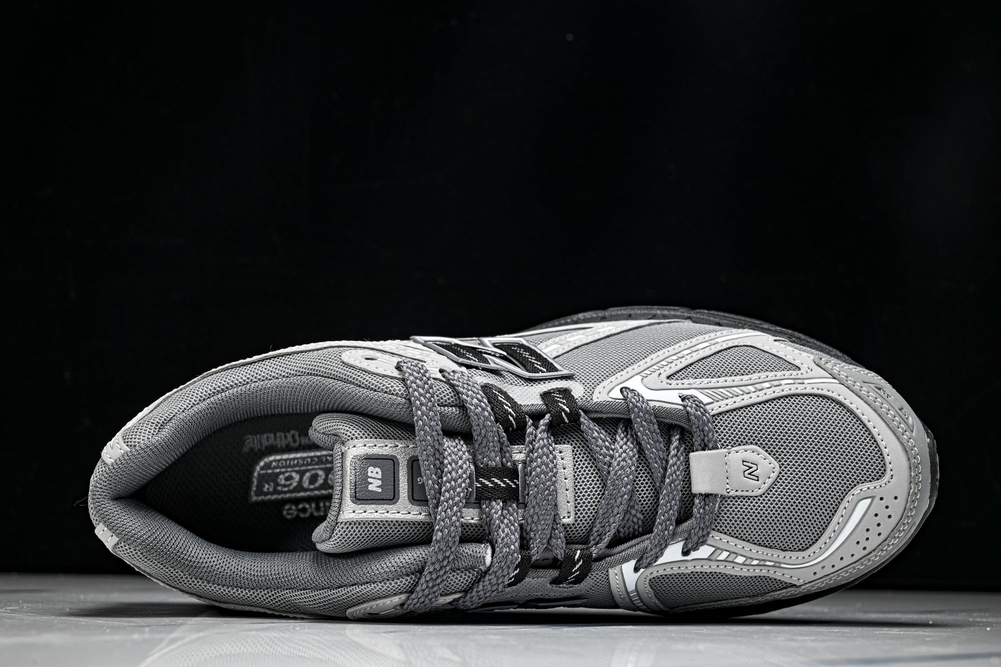 New Balance 1906系列复古老爹风休闲运动慢跑鞋M1906RLG #YZ010#鞋款灵感源自