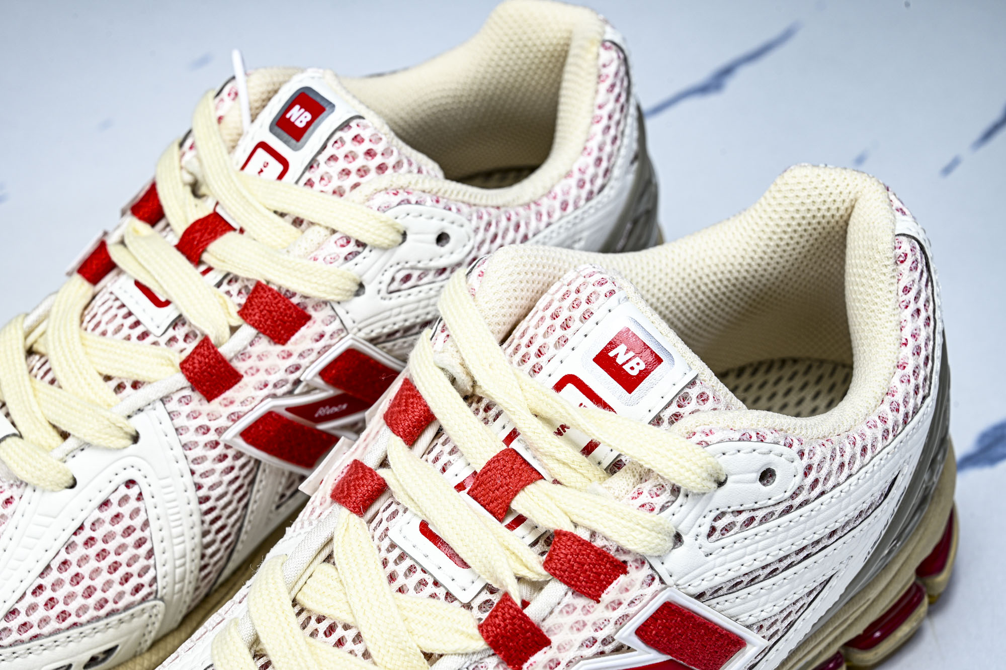 New Balance 1906系列复古老爹风休闲运动慢跑鞋M1906RO #YZ010#鞋款灵感源自设