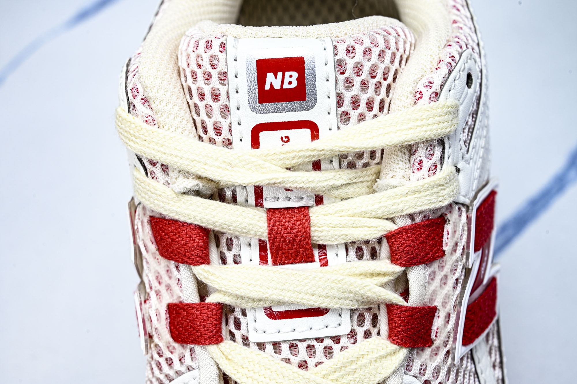 New Balance 1906系列复古老爹风休闲运动慢跑鞋M1906RO #YZ010#鞋款灵感源自设