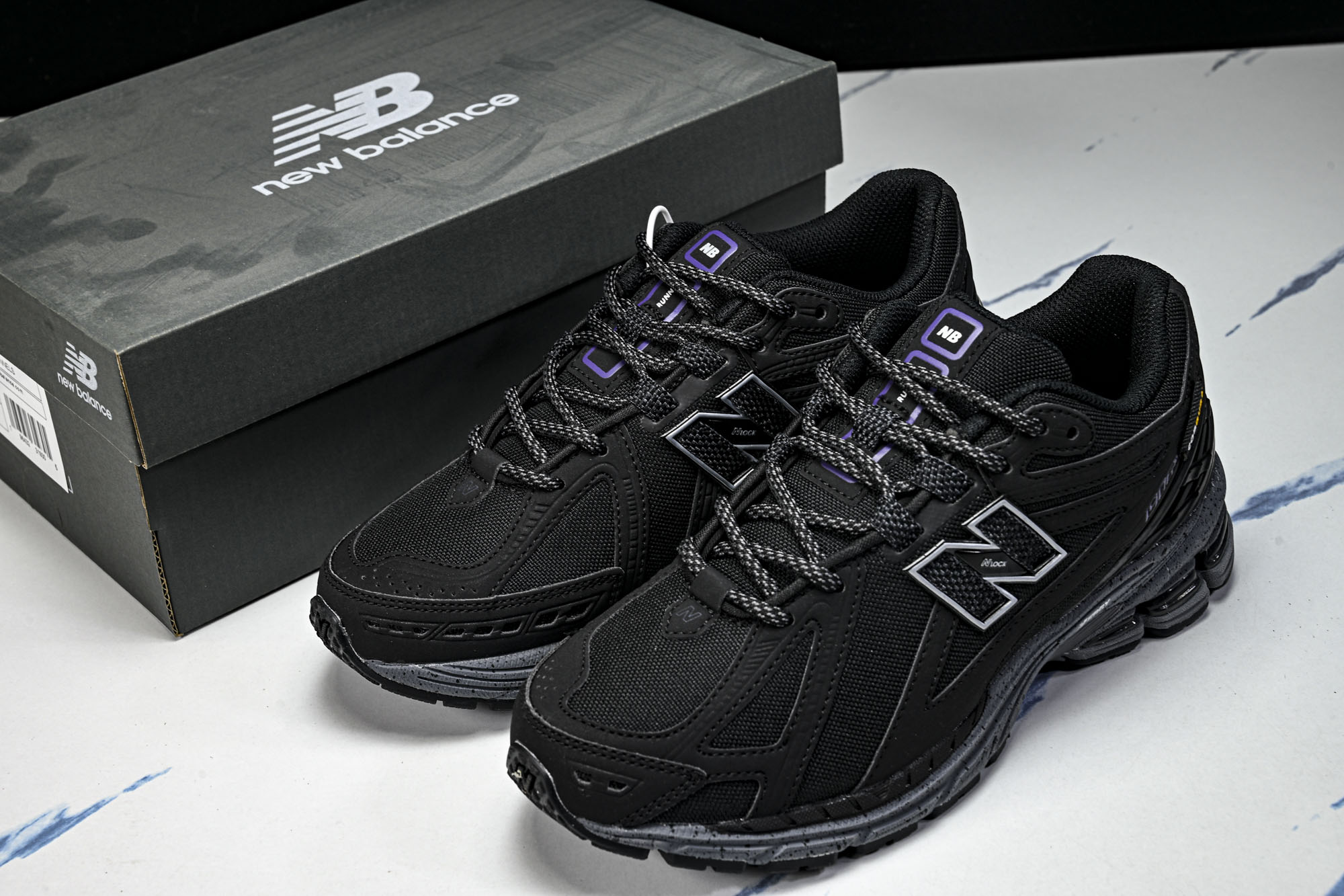 New Balance 1906系列复古老爹风休闲运动慢跑鞋M1906ROC #YZ010#鞋款灵感源自
