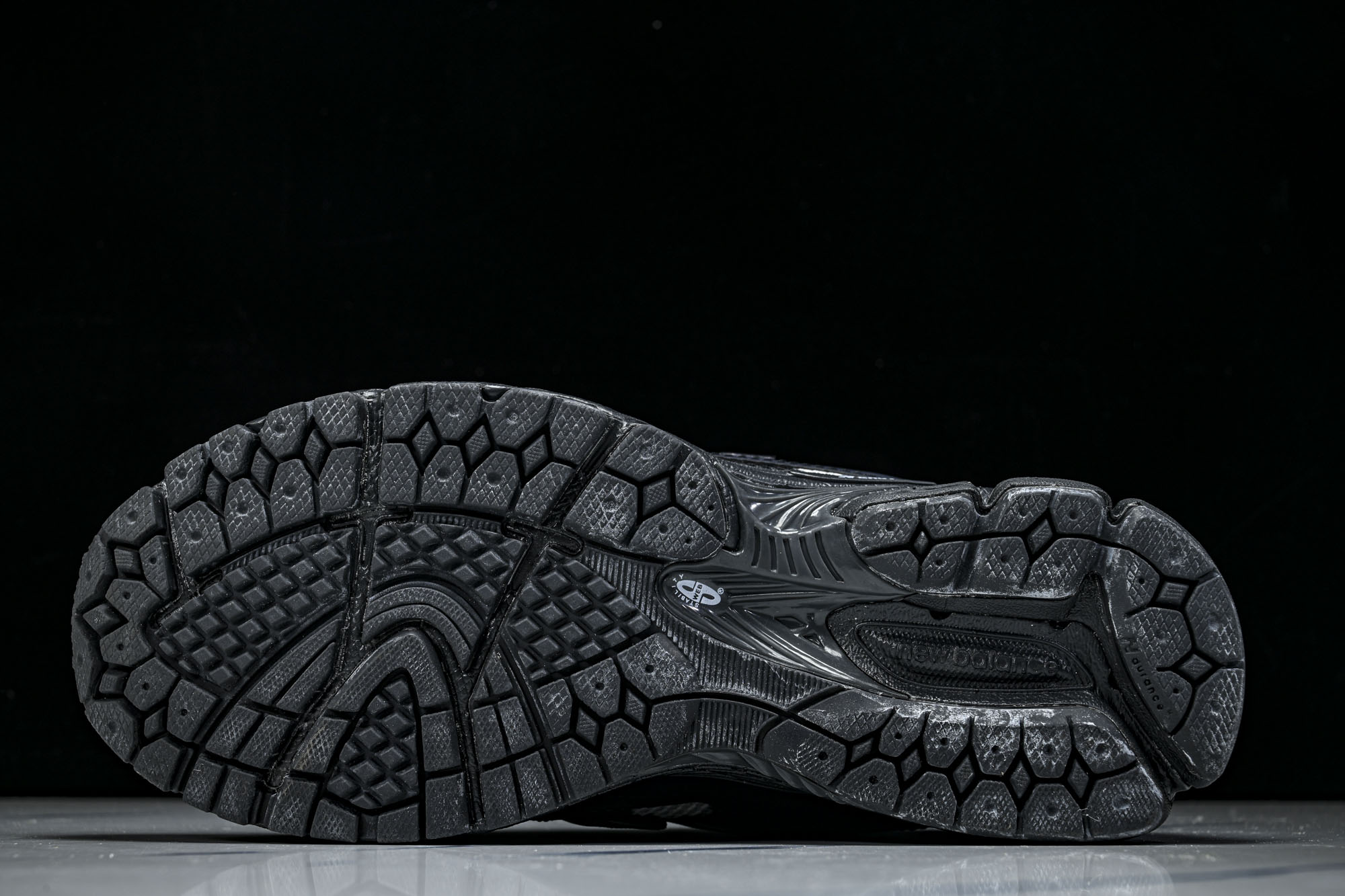 New Balance 1906系列复古老爹风休闲运动慢跑鞋M1906RPB #YZ010#鞋款灵感源自