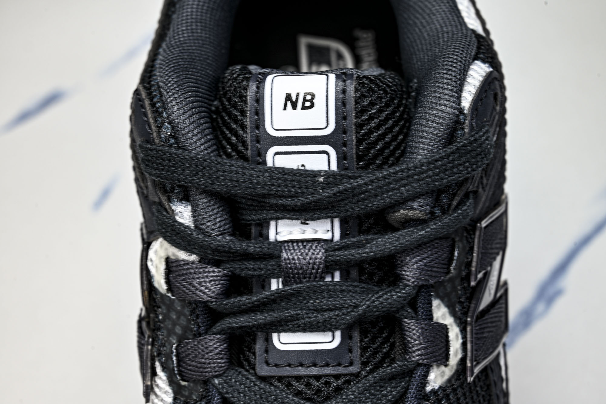 New Balance 1906系列复古老爹风休闲运动慢跑鞋M1906RPB #YZ010#鞋款灵感源自