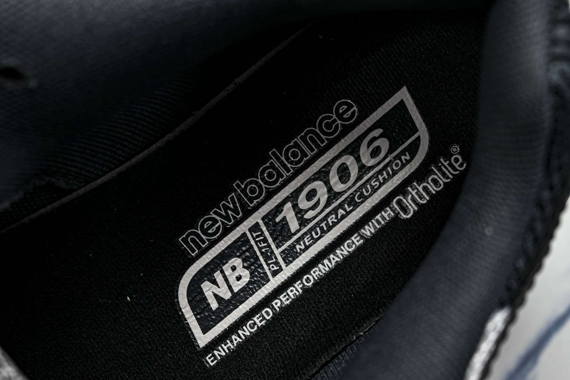 New Balance 1906系列复古老爹风休闲运动慢跑鞋M1906RPB #YZ010#鞋款灵感源自