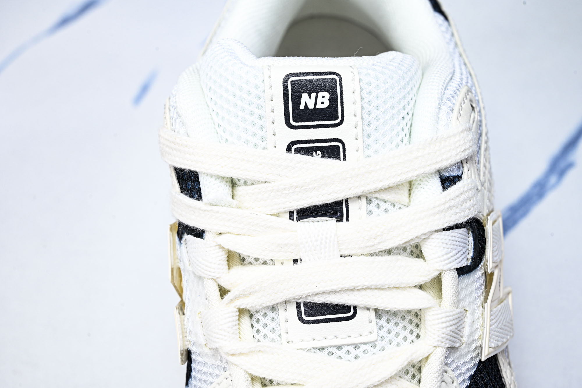 New Balance 1906系列复古老爹风休闲运动慢跑鞋M1906RPC #YZ010#鞋款灵感源自