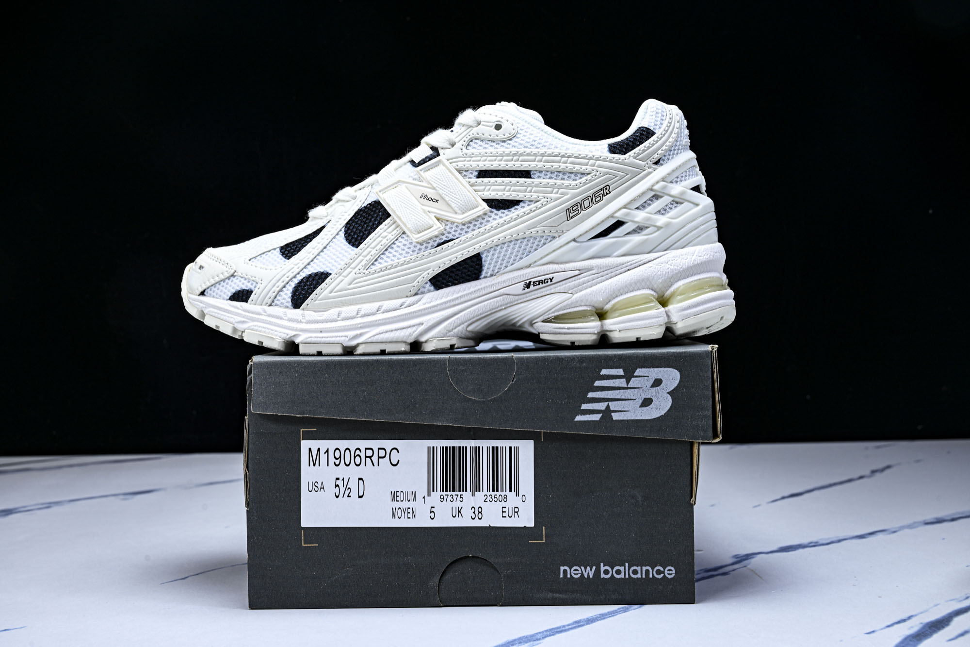 New Balance 1906系列复古老爹风休闲运动慢跑鞋M1906RPC #YZ010#鞋款灵感源自