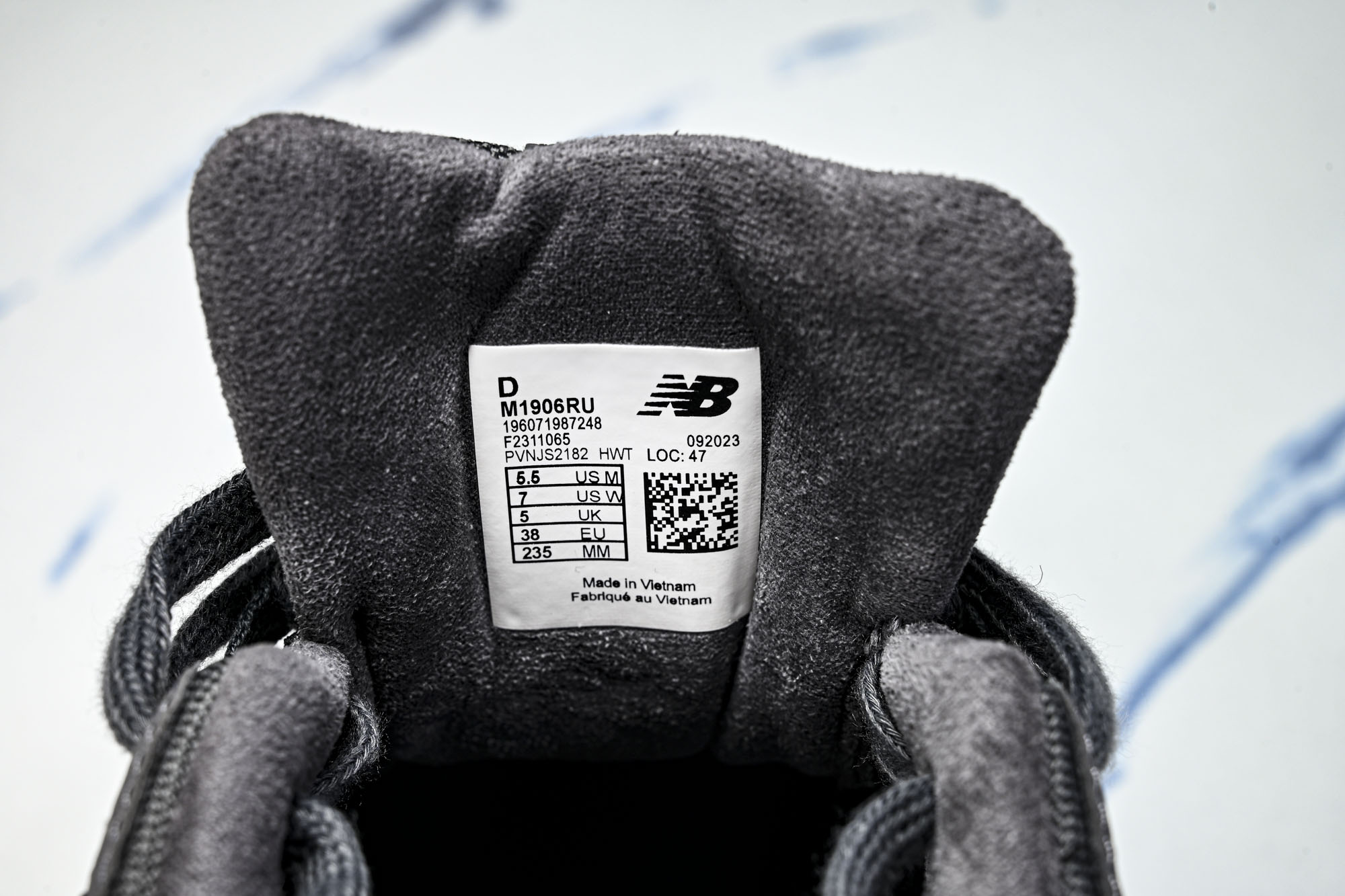 New Balance 1906系列复古老爹风休闲运动慢跑鞋M1906RU #YZ010#鞋款灵感源自设