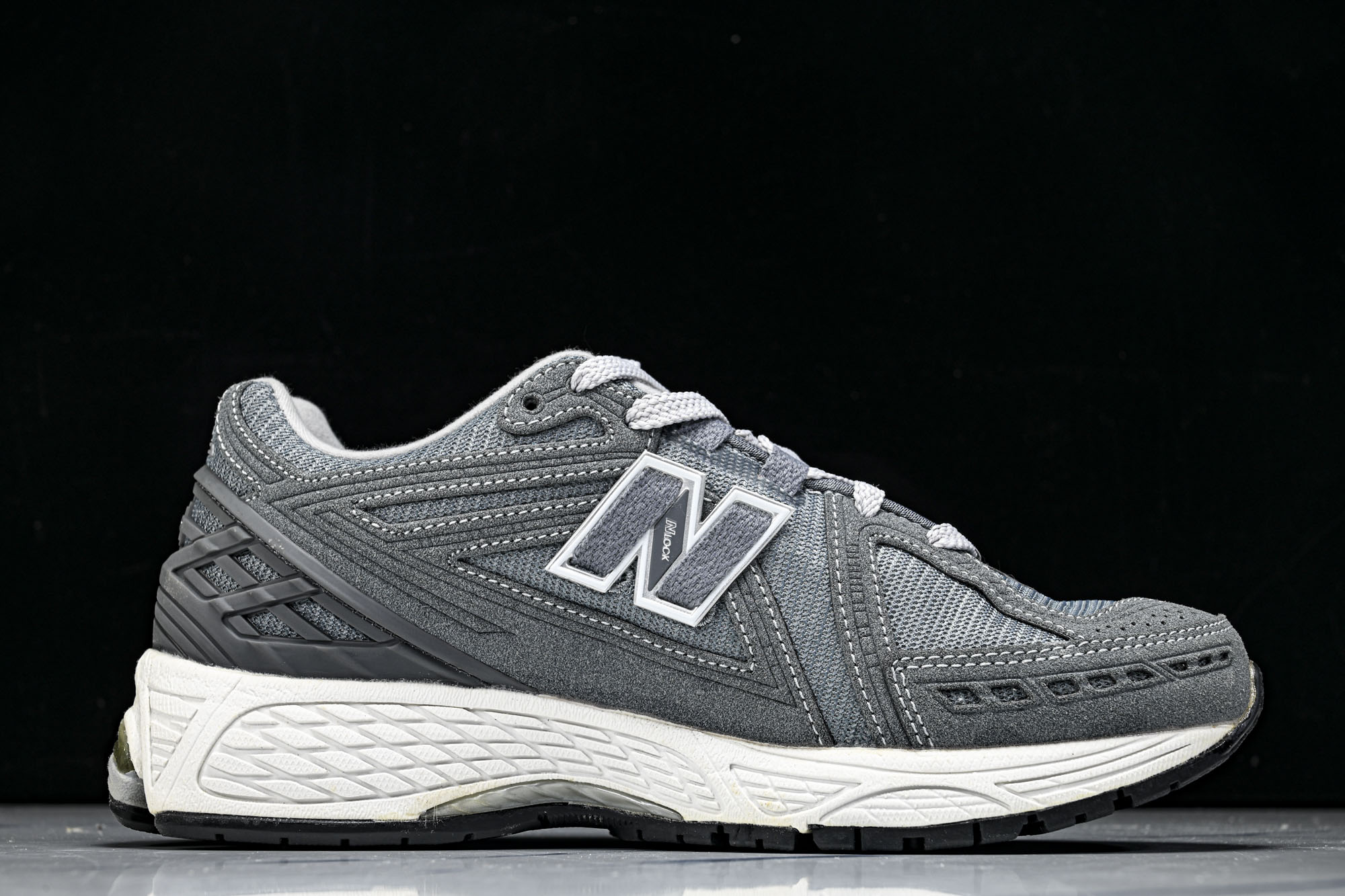 New Balance 1906系列复古老爹风休闲运动慢跑鞋M1906RV #YZ010#鞋款灵感源自设