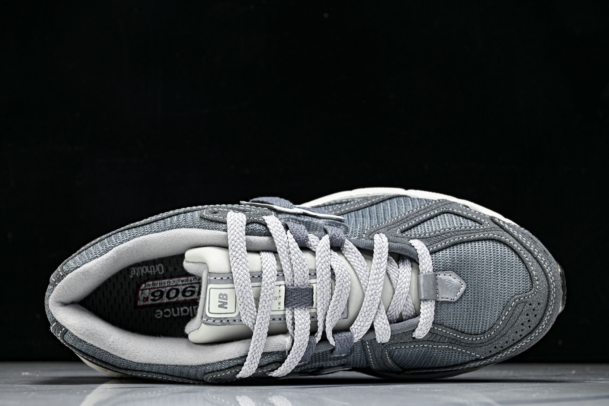 New Balance 1906系列复古老爹风休闲运动慢跑鞋M1906RV #YZ010#鞋款灵感源自设