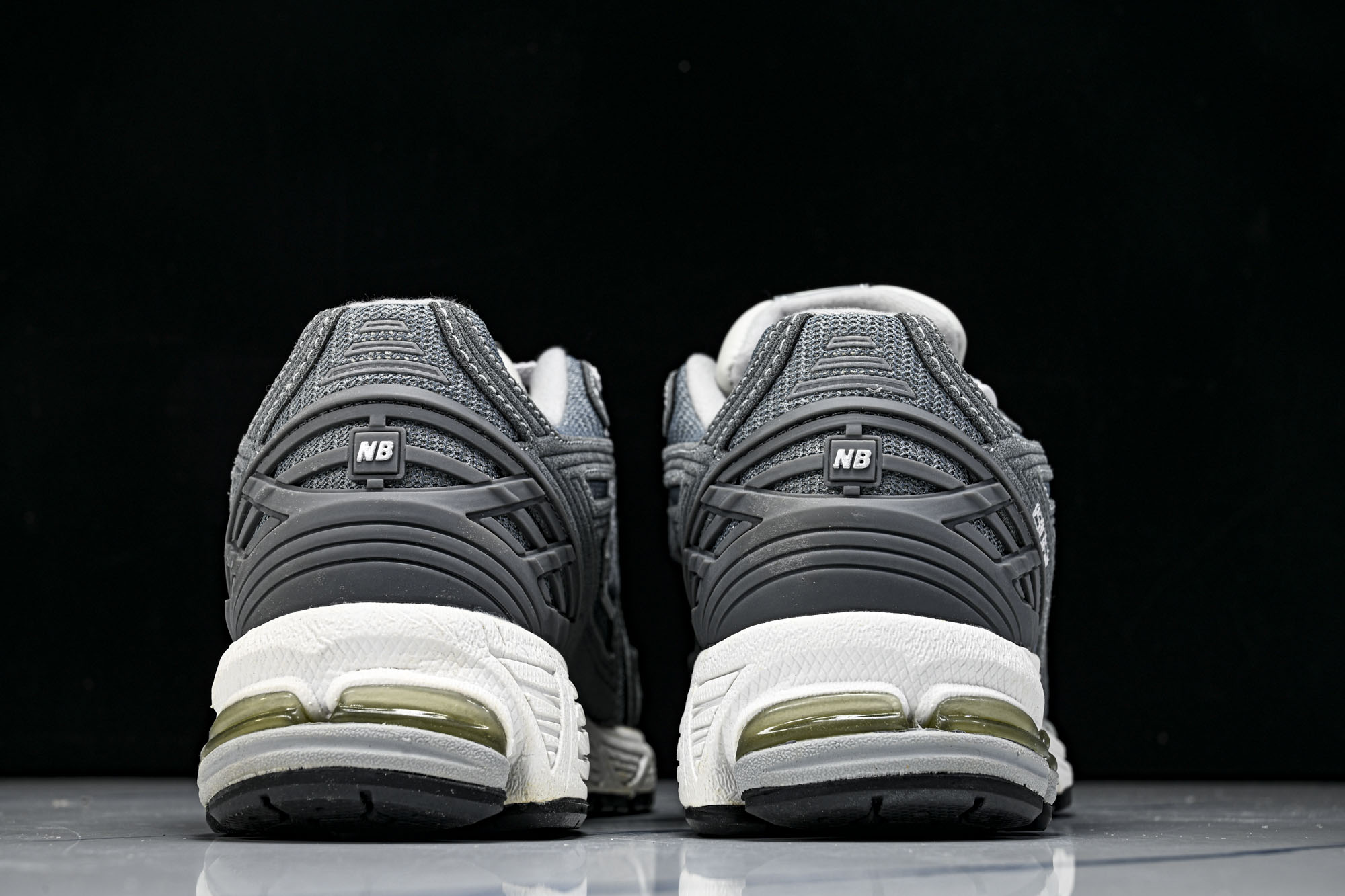 New Balance 1906系列复古老爹风休闲运动慢跑鞋M1906RV #YZ010#鞋款灵感源自设