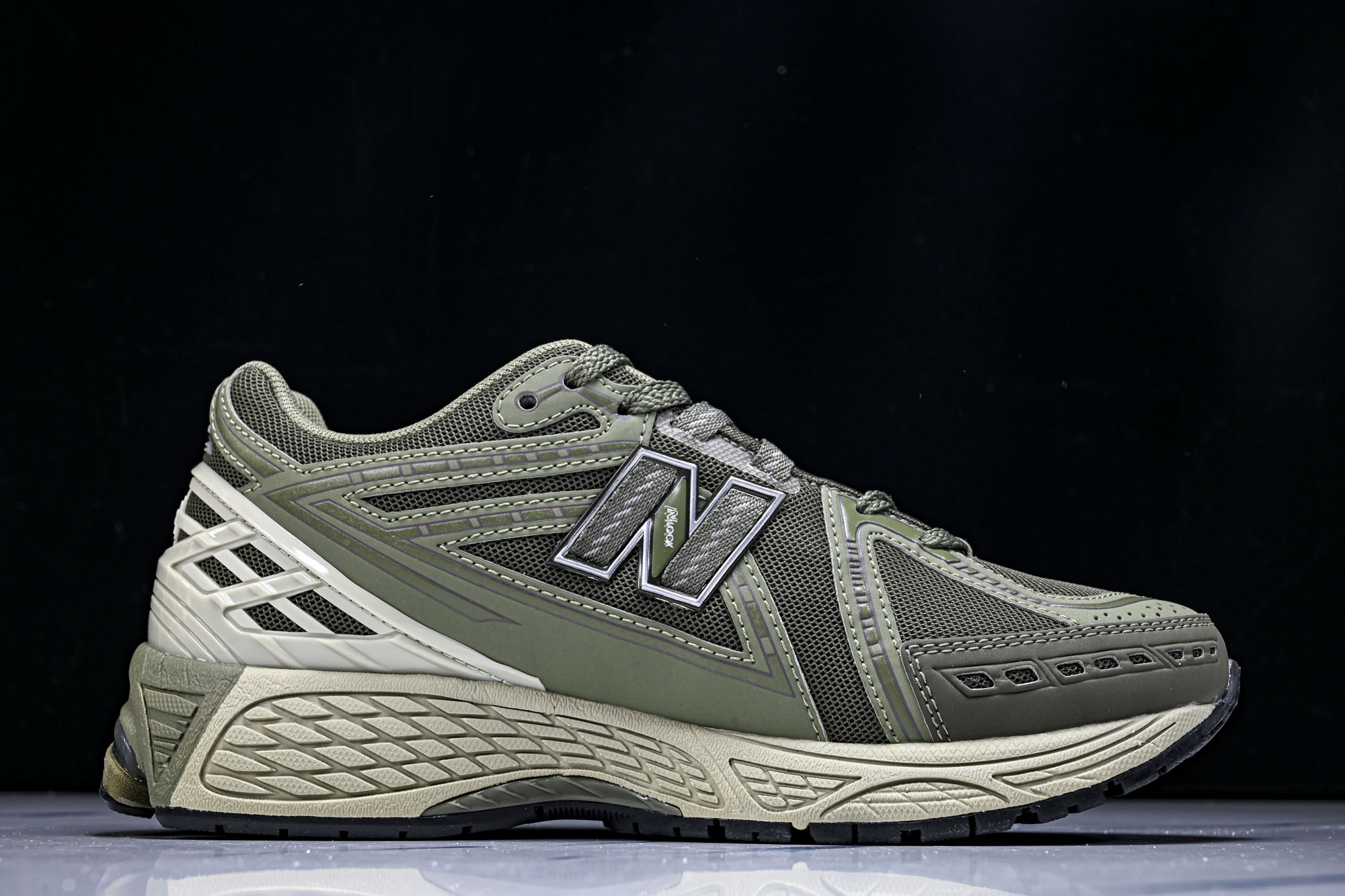 New Balance 1906系列复古老爹风休闲运动慢跑鞋M1906RWF #YZ010#鞋款灵感源自