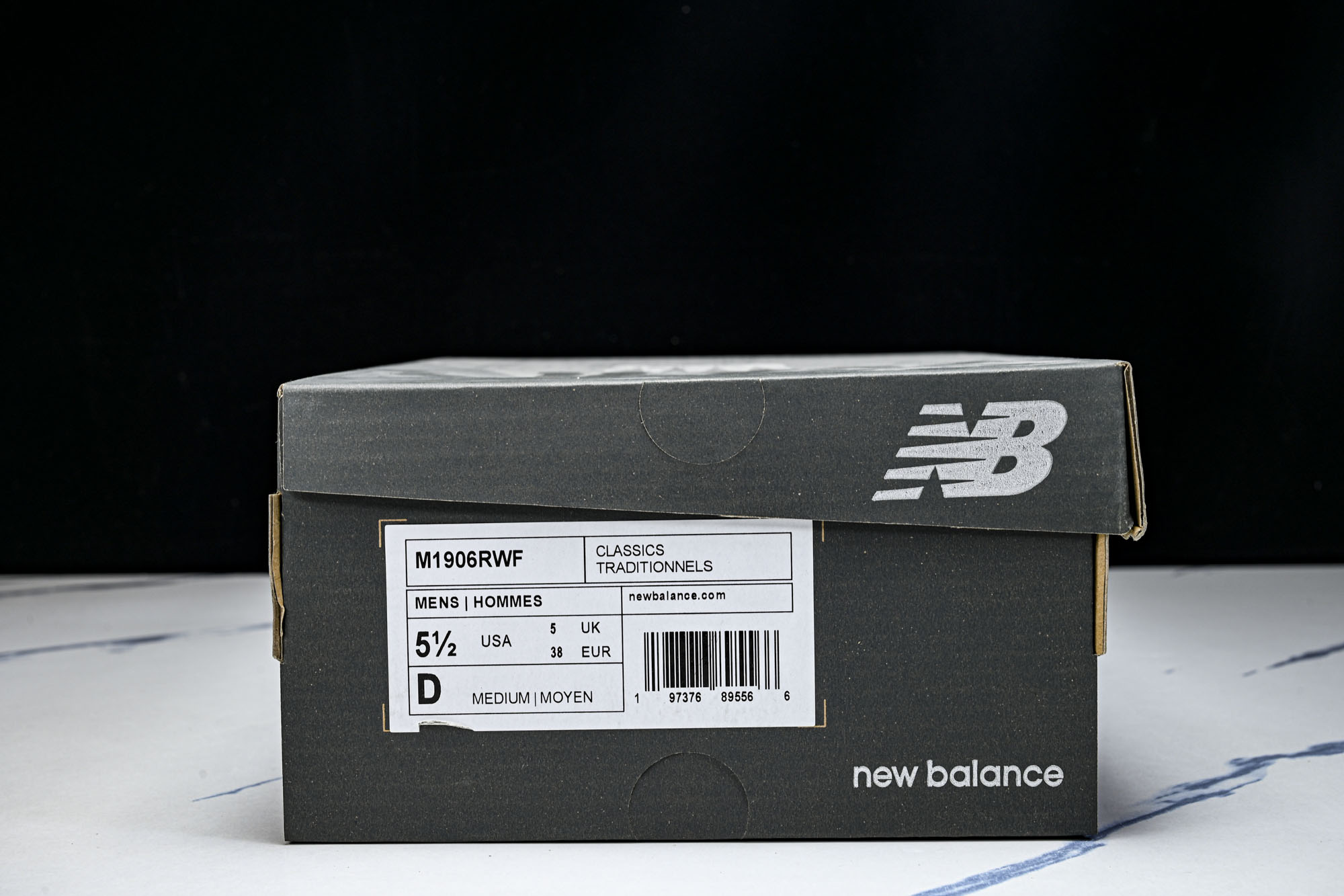 New Balance 1906系列复古老爹风休闲运动慢跑鞋M1906RWF #YZ010#鞋款灵感源自