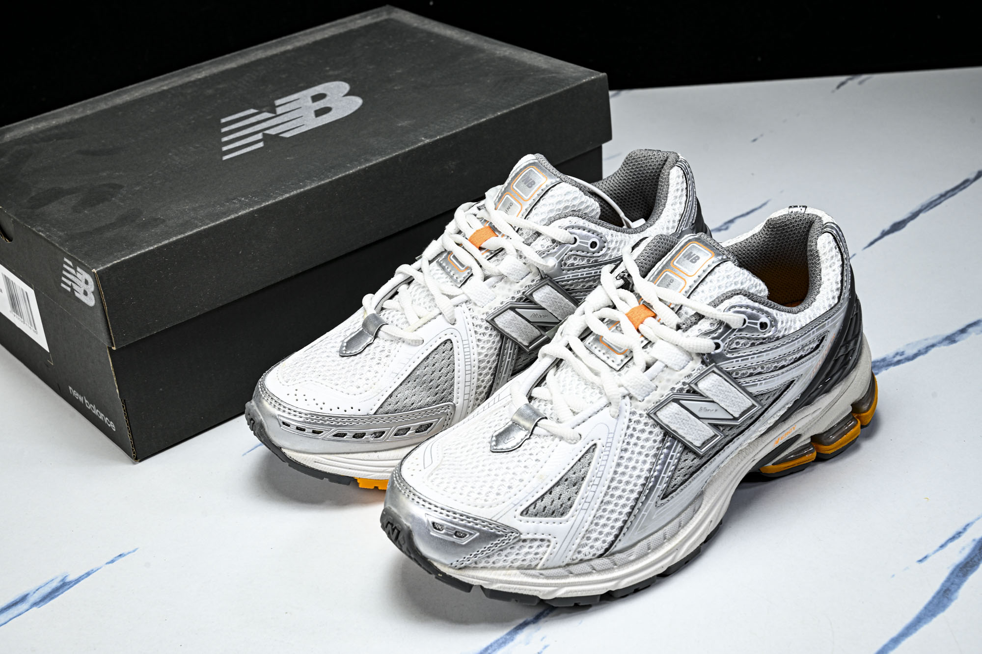 New Balance 1906系列复古老爹风休闲运动慢跑鞋M1906RWM #YZ010#鞋款灵感源自