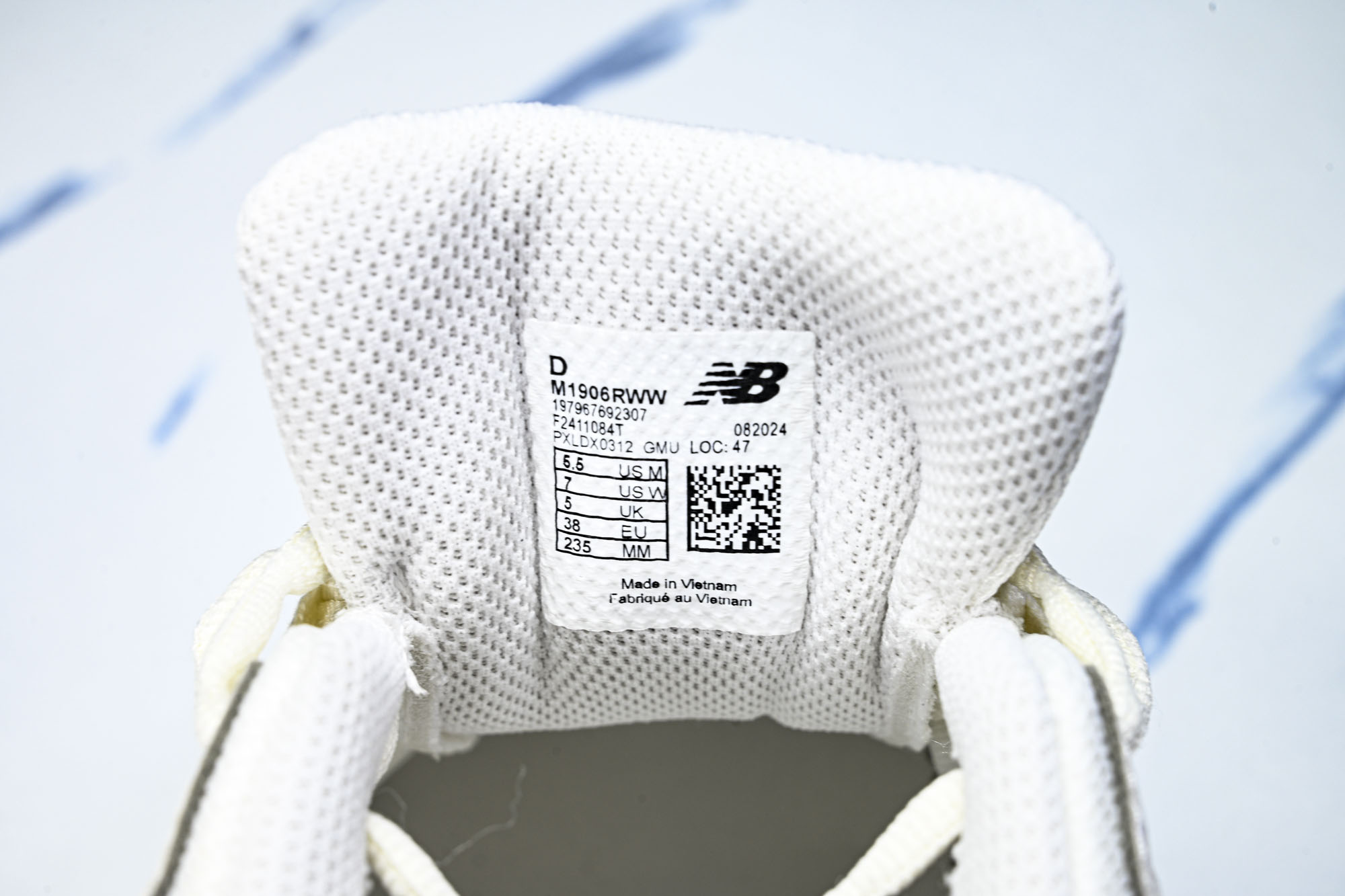 New Balance 1906系列复古老爹风休闲运动慢跑鞋M1906RWW #YZ010#鞋款灵感源自