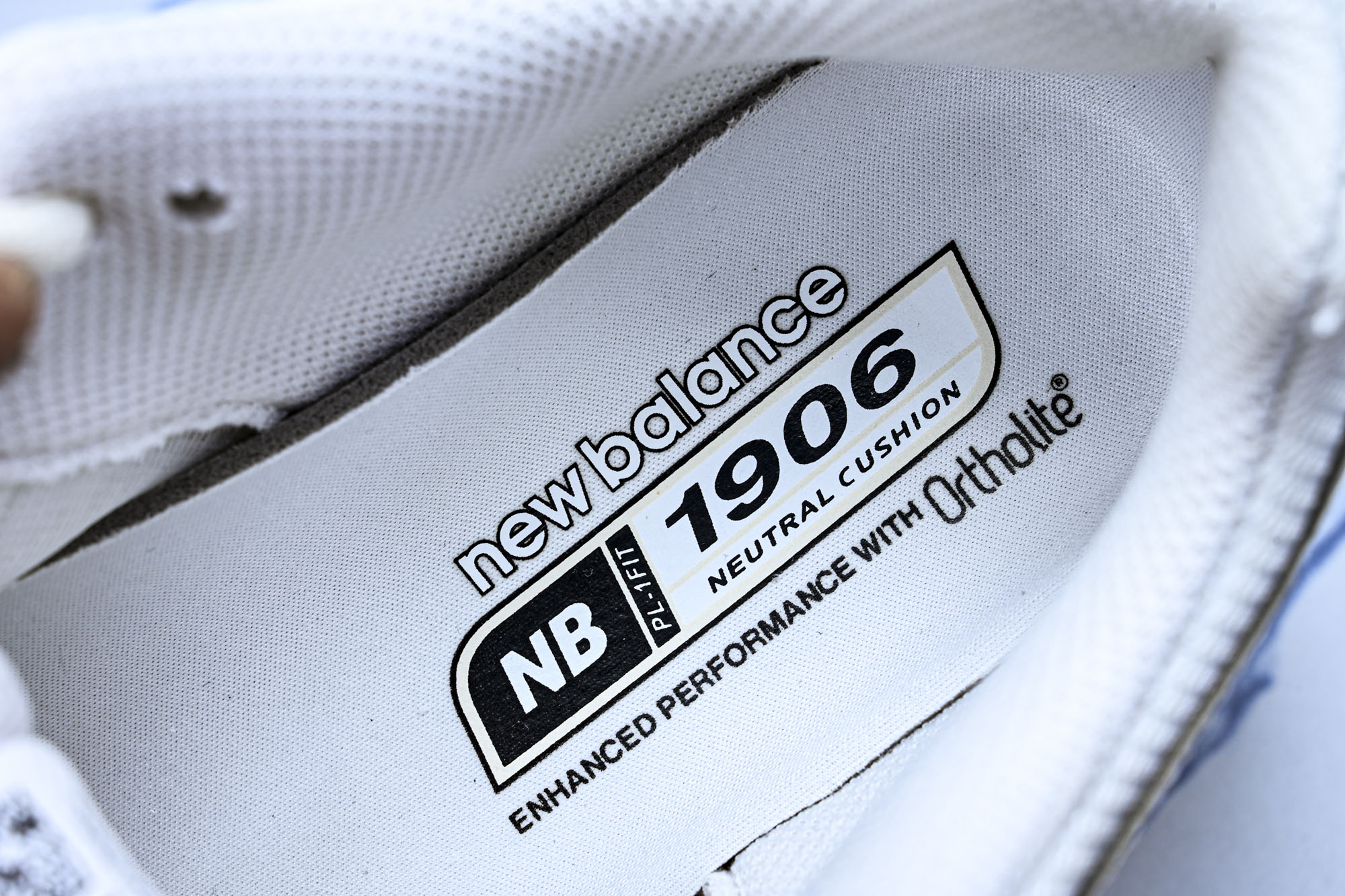 New Balance 1906系列复古老爹风休闲运动慢跑鞋M1906RWW #YZ010#鞋款灵感源自