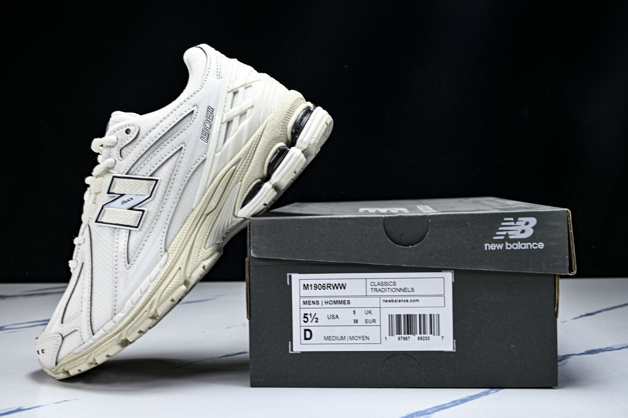 New Balance 1906系列复古老爹风休闲运动慢跑鞋M1906RWW #YZ010#鞋款灵感源自