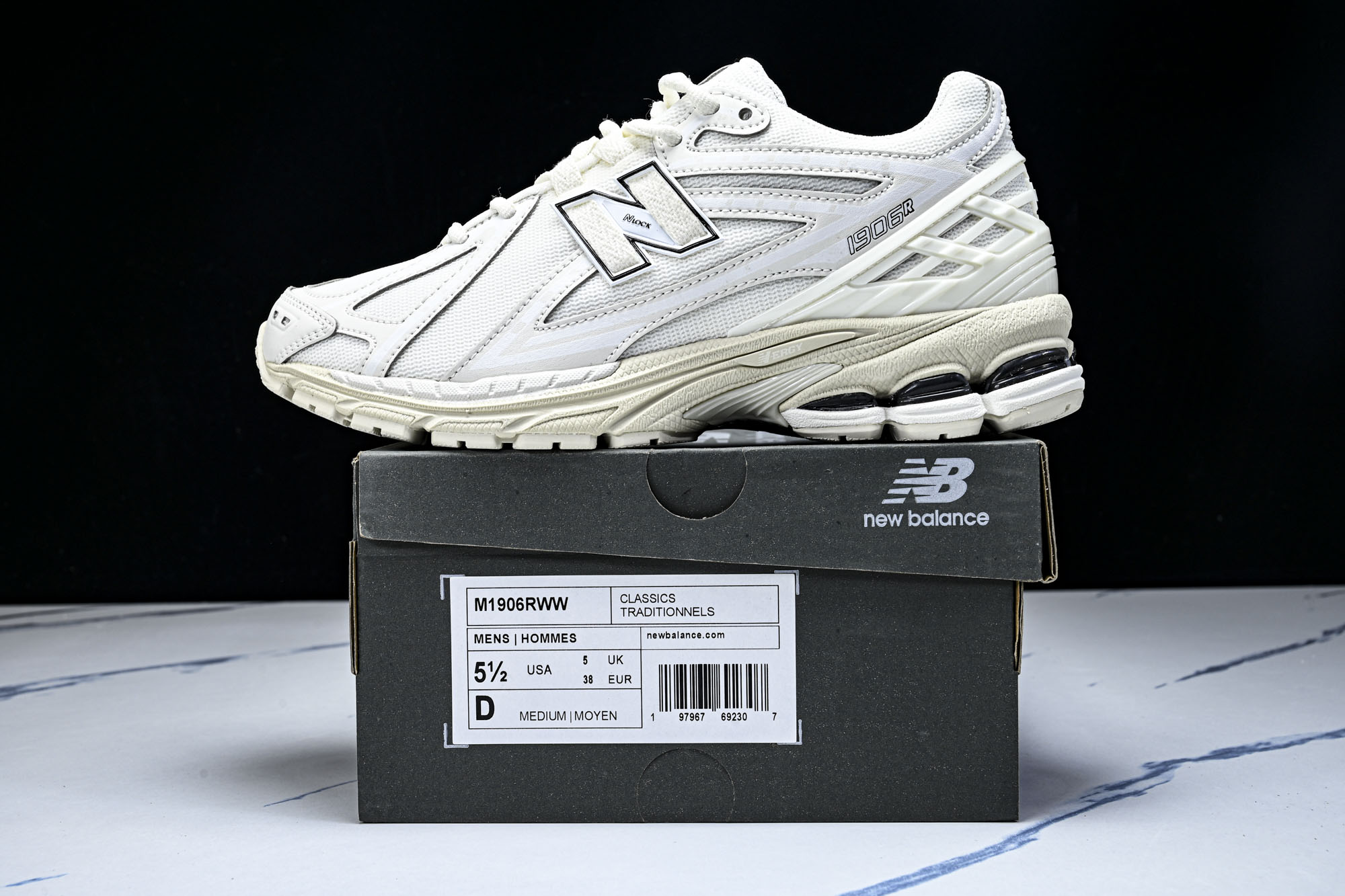 New Balance 1906系列复古老爹风休闲运动慢跑鞋M1906RWW #YZ010#鞋款灵感源自