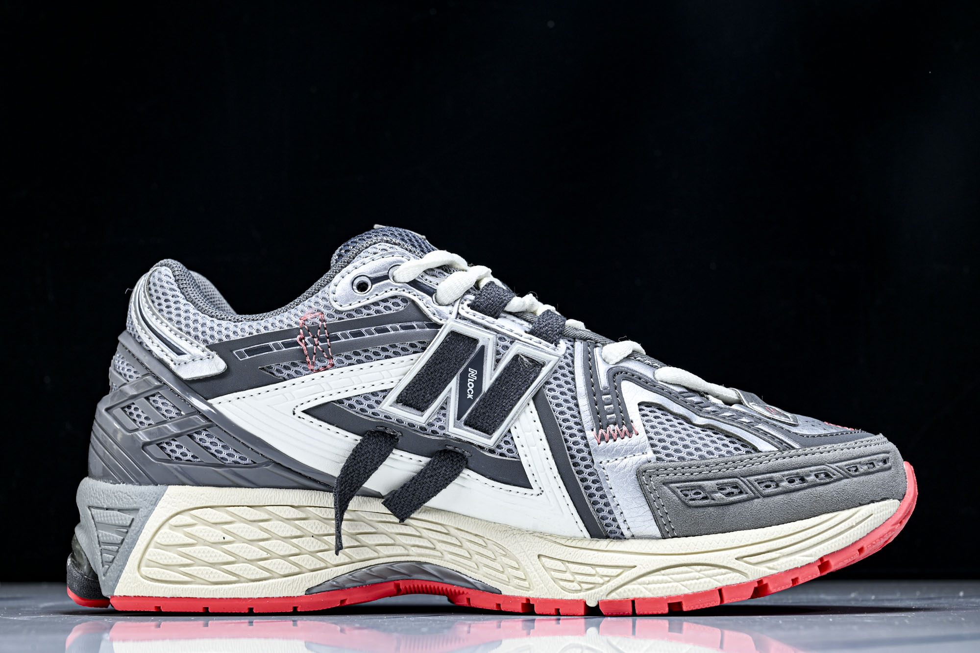 New Balance 1906系列复古老爹风休闲运动慢跑鞋U1906AC #YZ010#鞋款灵感源自设