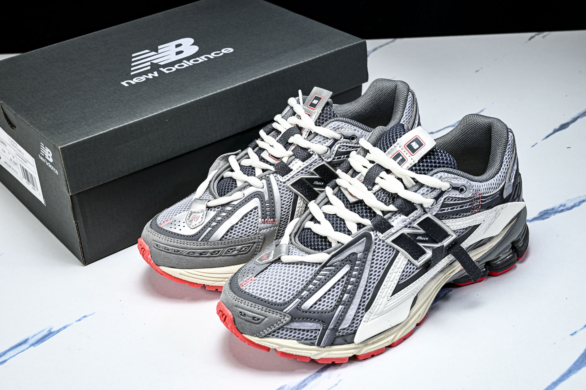New Balance 1906系列复古老爹风休闲运动慢跑鞋U1906AC #YZ010#鞋款灵感源自设