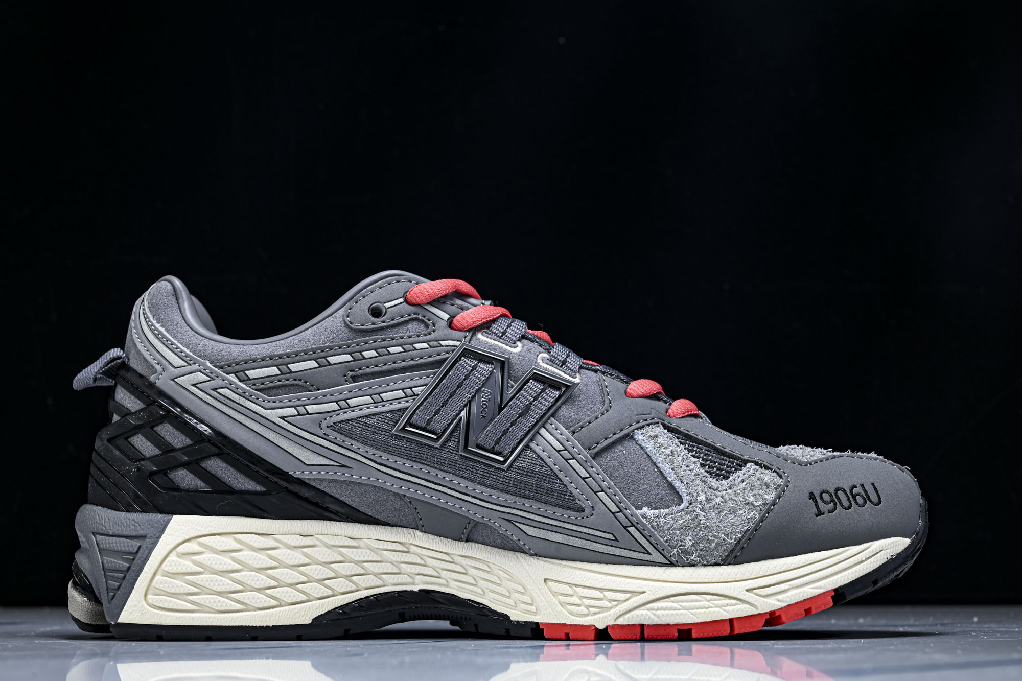 New Balance 1906系列复古老爹风休闲运动慢跑鞋U1906NGC #YZ010#鞋款灵感源自