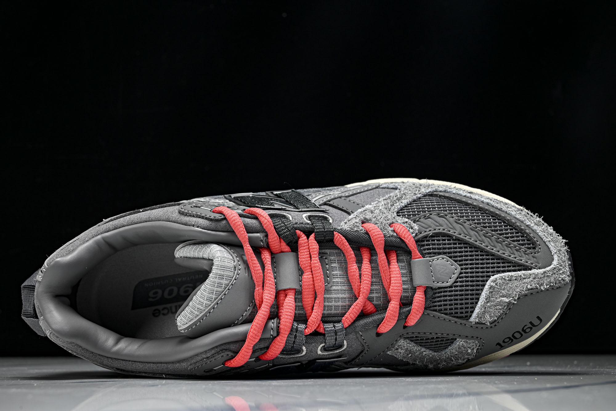 New Balance 1906系列复古老爹风休闲运动慢跑鞋U1906NGC #YZ010#鞋款灵感源自