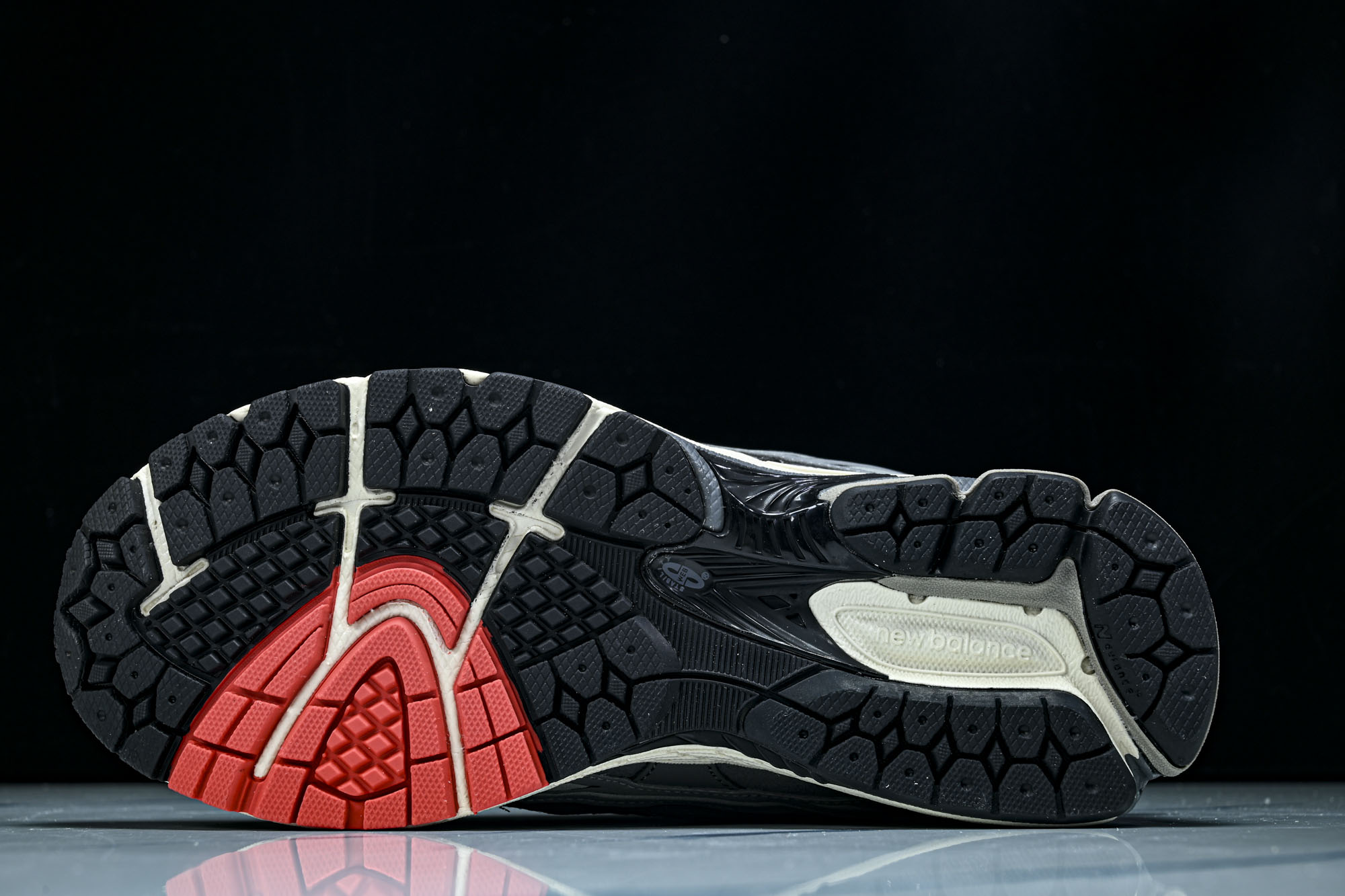New Balance 1906系列复古老爹风休闲运动慢跑鞋U1906NGC #YZ010#鞋款灵感源自