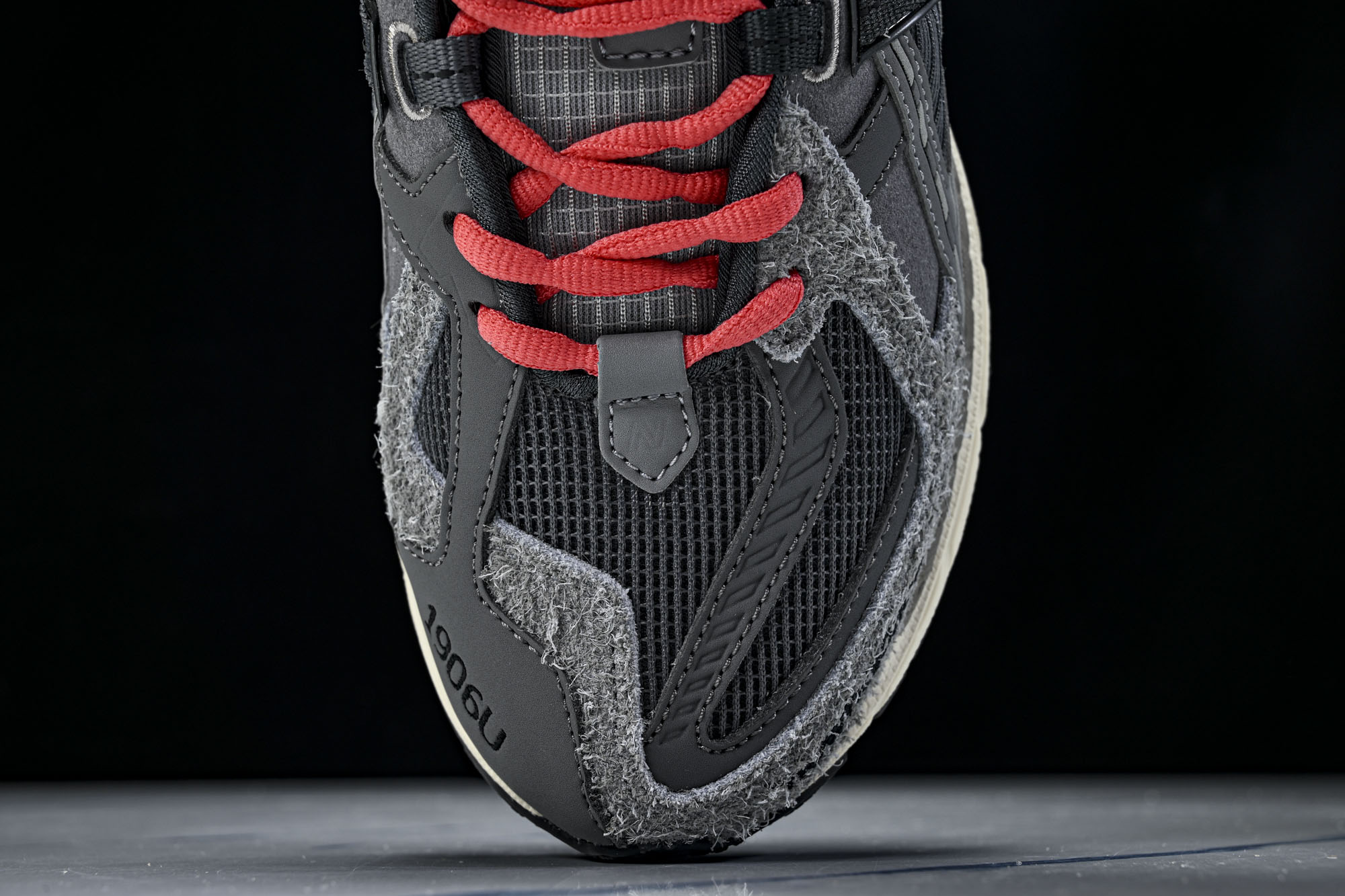 New Balance 1906系列复古老爹风休闲运动慢跑鞋U1906NGC #YZ010#鞋款灵感源自