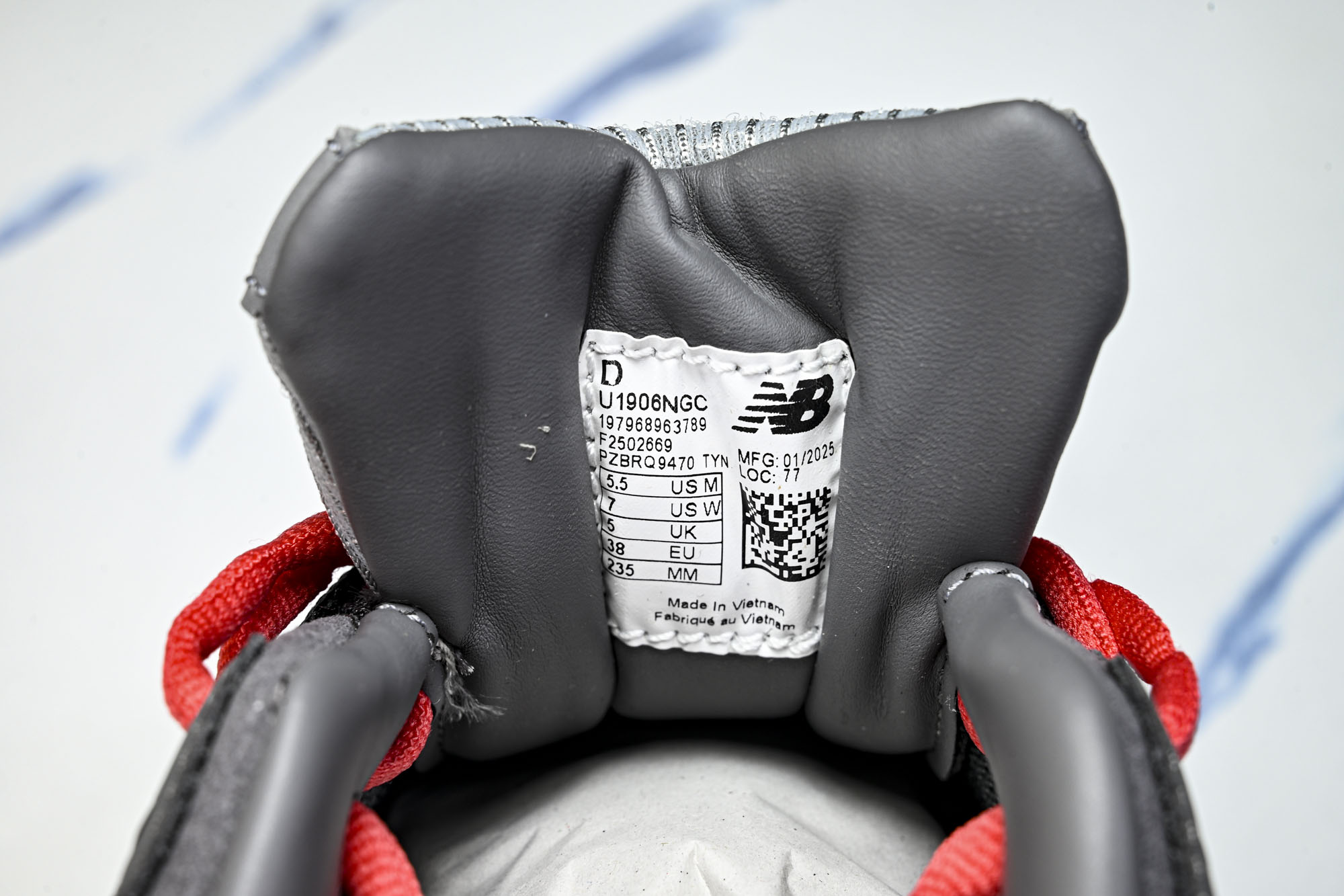 New Balance 1906系列复古老爹风休闲运动慢跑鞋U1906NGC #YZ010#鞋款灵感源自