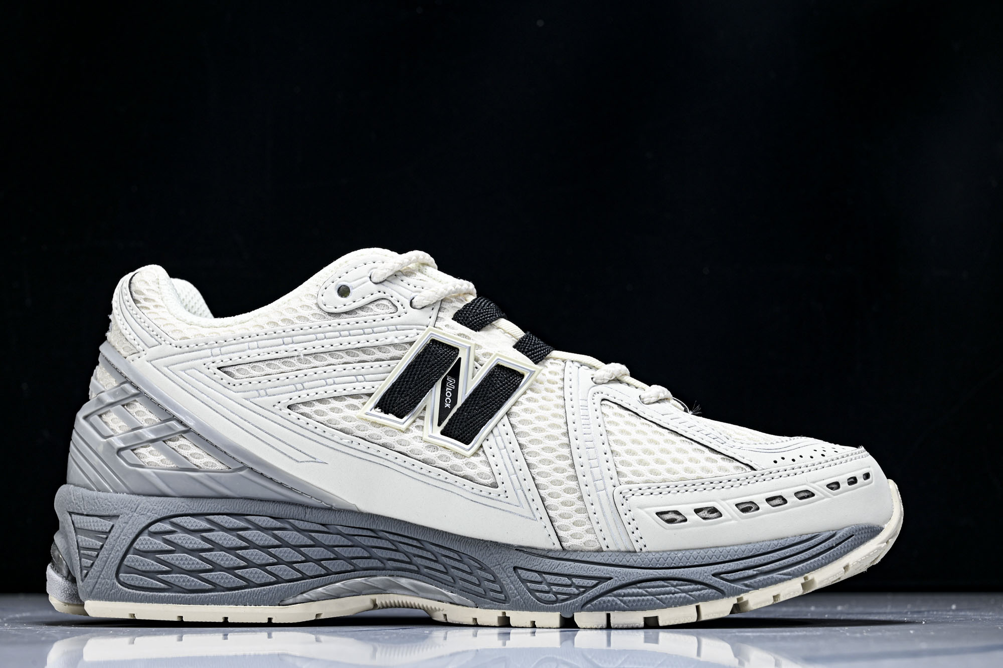 New Balance 1906系列复古老爹风休闲运动慢跑鞋U1906ROC #YZ010#鞋款灵感源自