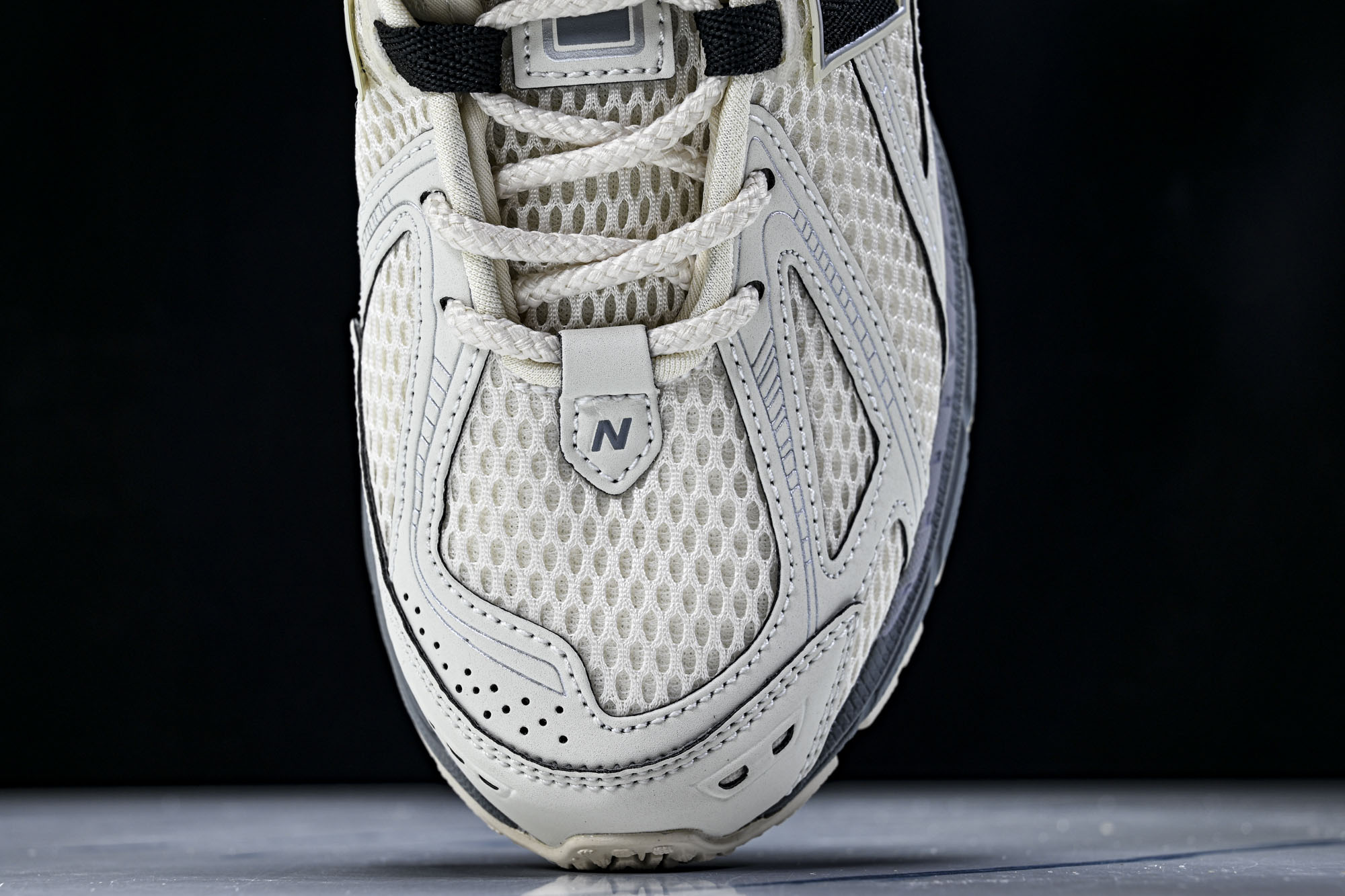 New Balance 1906系列复古老爹风休闲运动慢跑鞋U1906ROC #YZ010#鞋款灵感源自