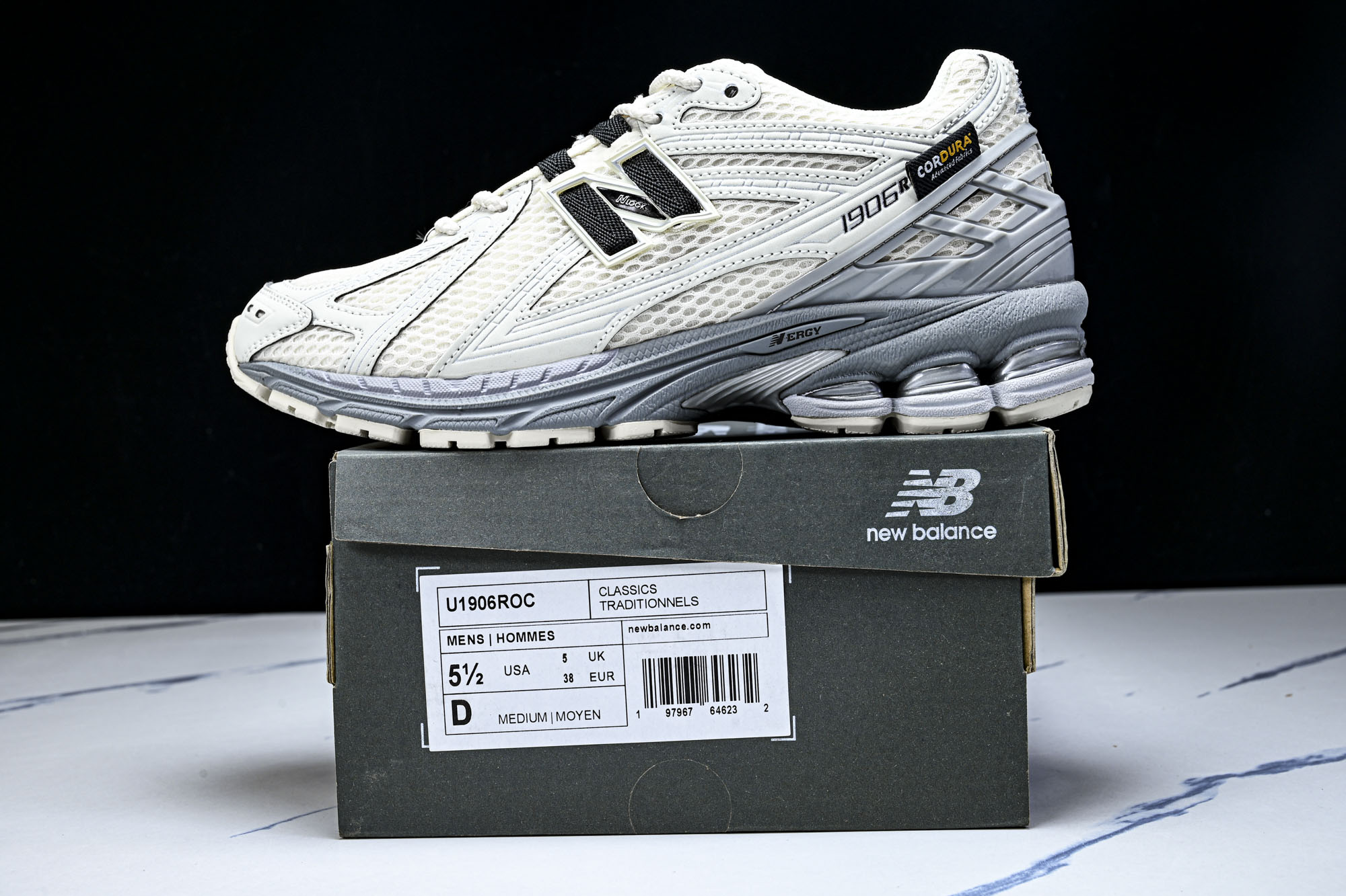 New Balance 1906系列复古老爹风休闲运动慢跑鞋U1906ROC #YZ010#鞋款灵感源自