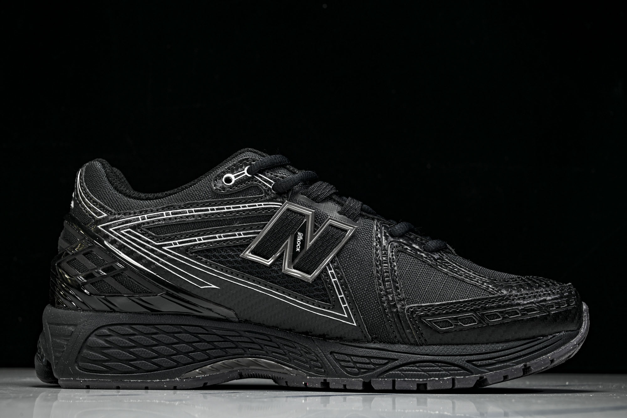 New Balance 1906系列复古老爹风休闲运动慢跑鞋U1906ROE #YZ010#鞋款灵感源自